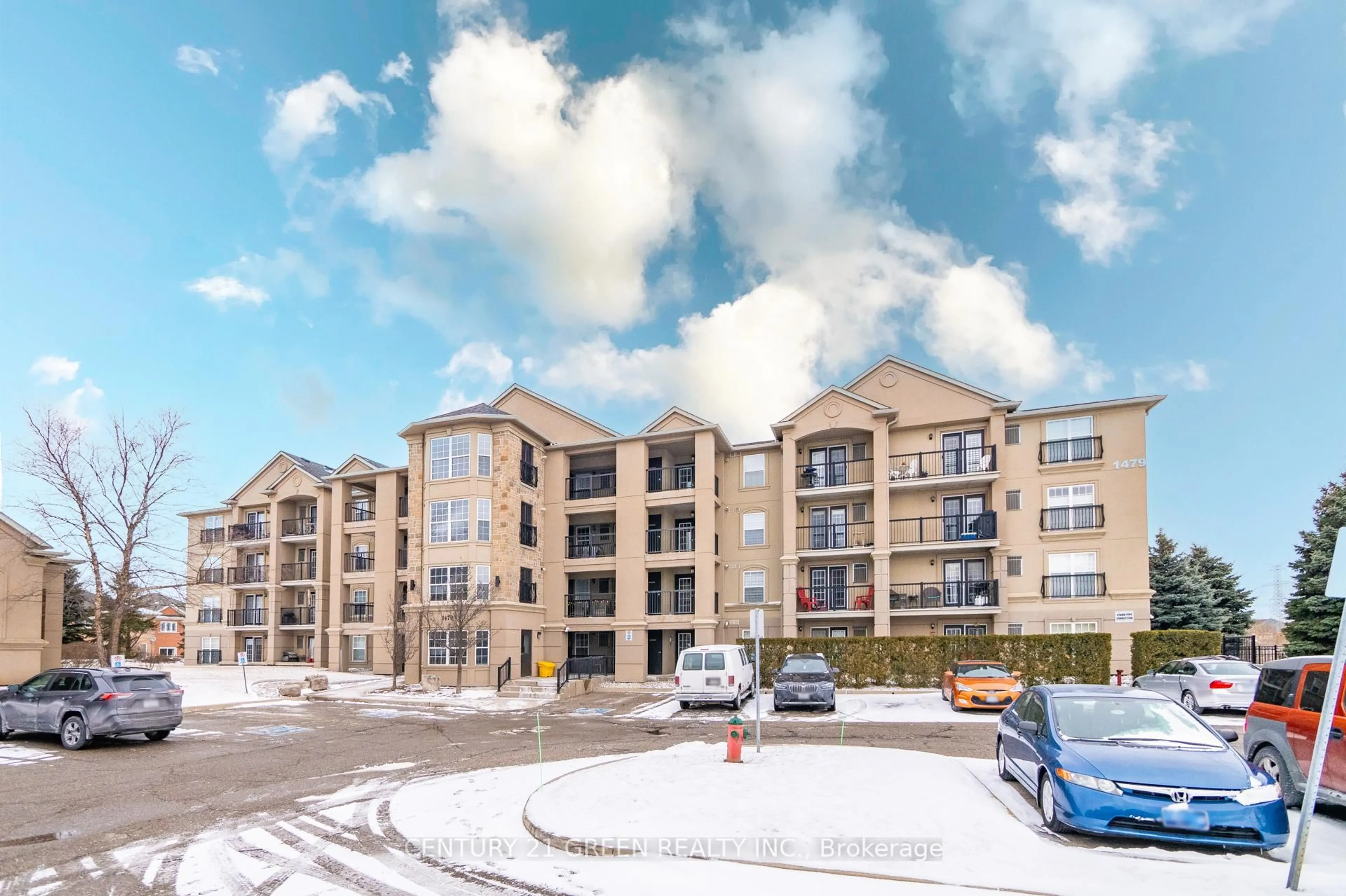 A pic from outside/outdoor area/front of a property/back of a property/a pic from drone, building for 1479 Maple Ave #206, Milton Ontario L9T 0B5