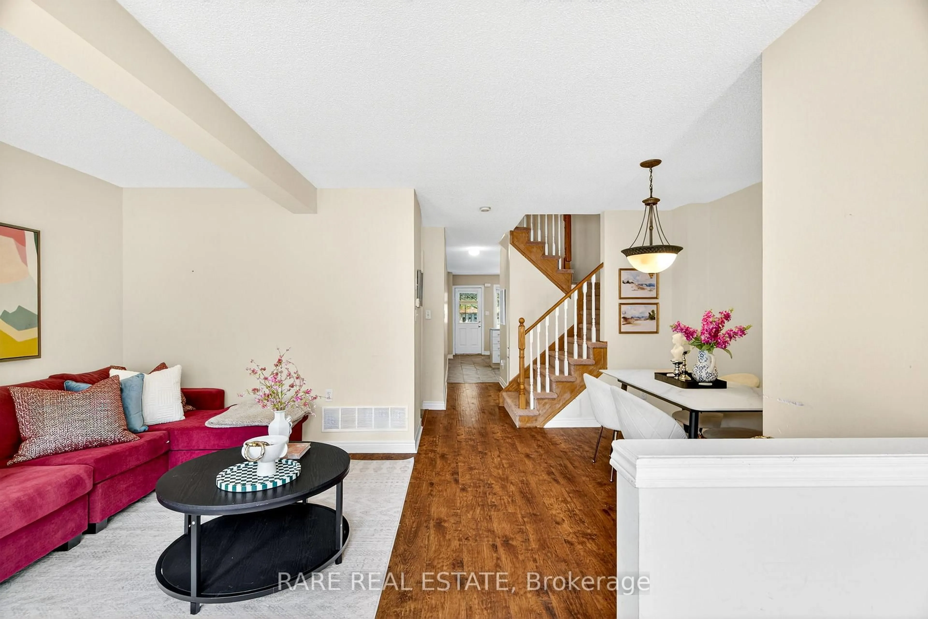 Indoor entryway for 1750 Creek Way #12, Burlington Ontario L7L 6R2