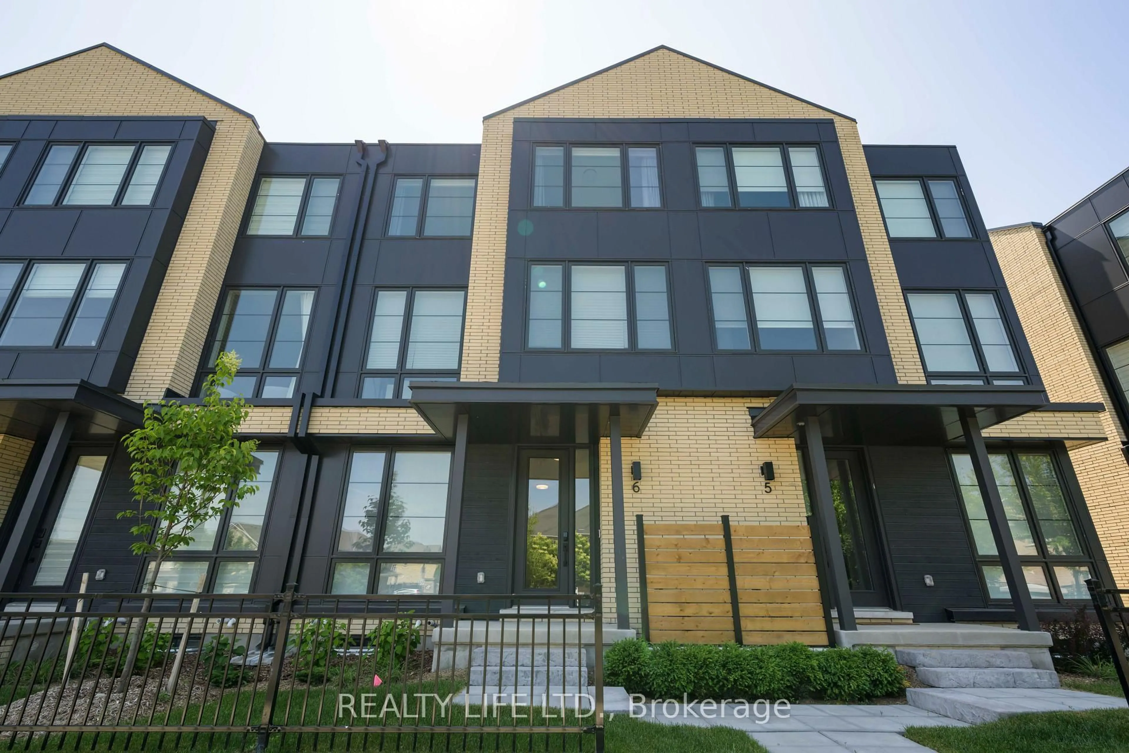 Unknown for 2273 Turnberry Rd #6, Burlington Ontario L7M 2B2