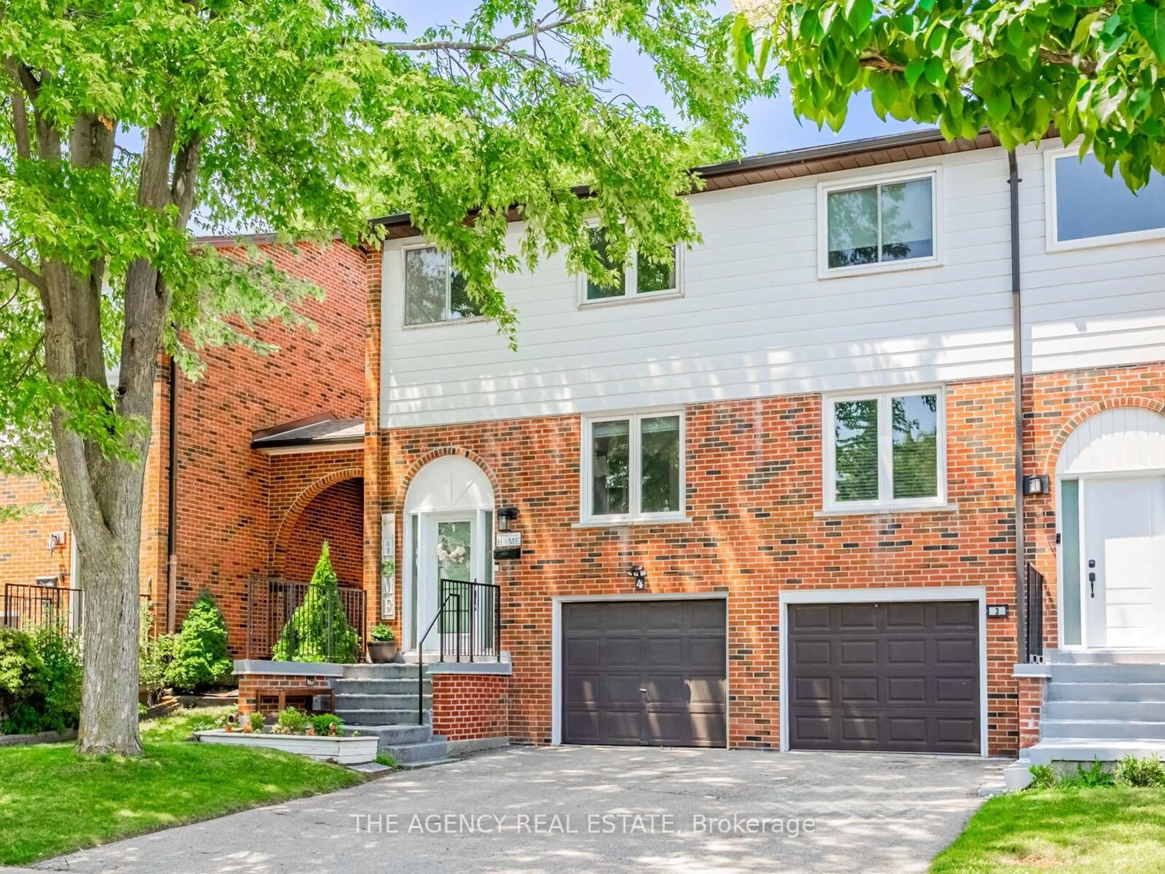 Home with brick exterior material, street for 2445 Homelands Dr, Mississauga Ontario L5K 2C6