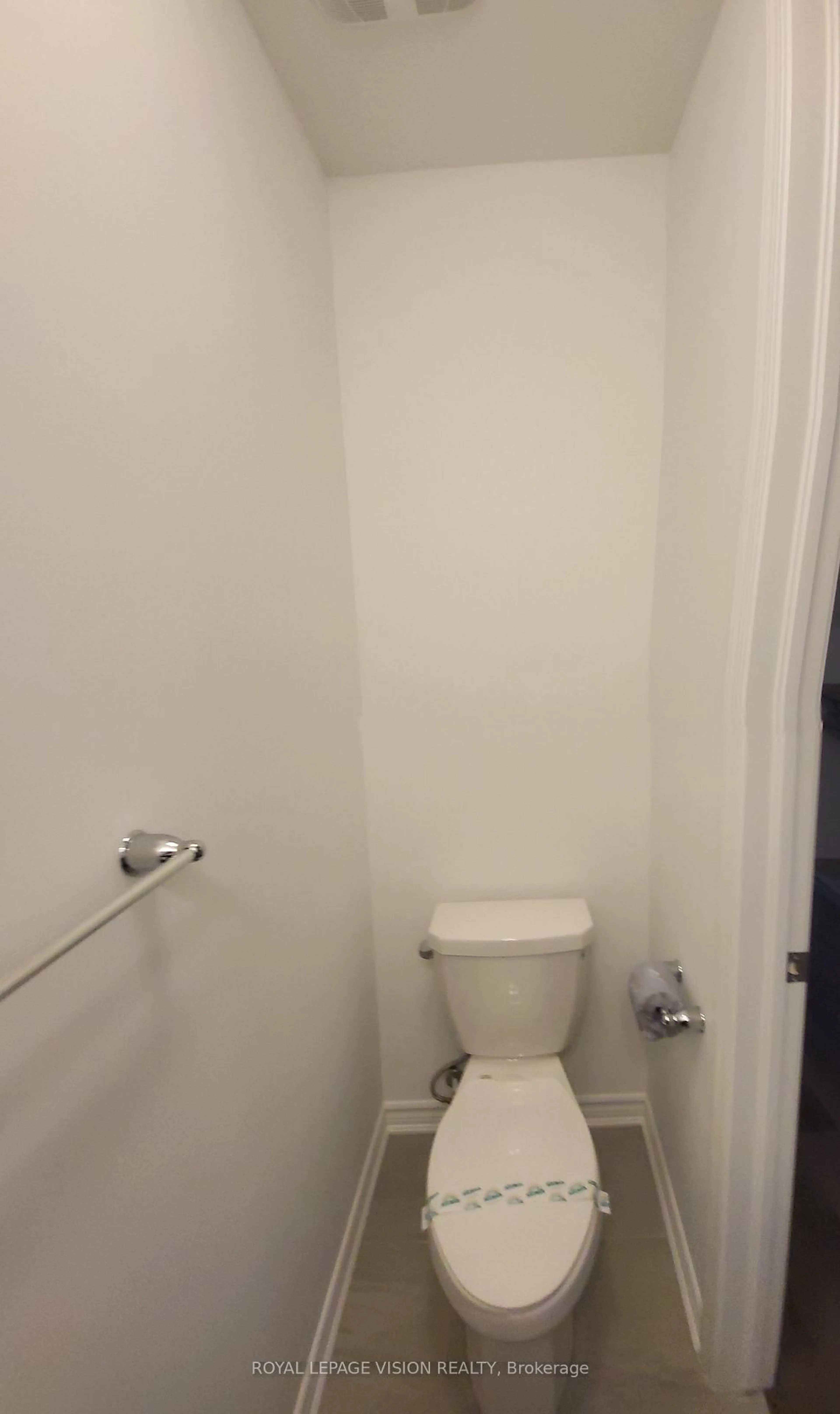 A pic of a room for 1921 Thames Circ, Milton Ontario L9E 1Y9