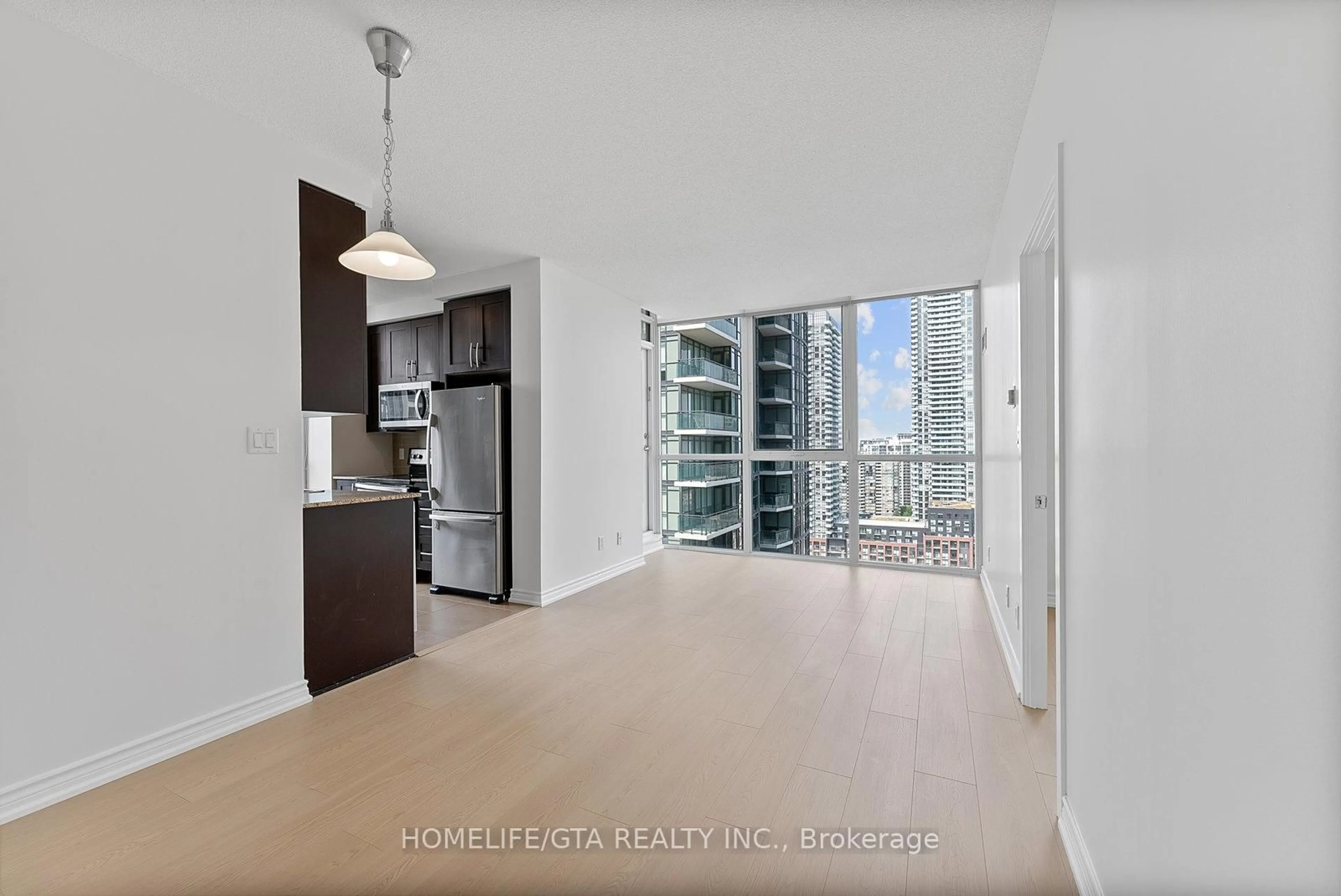 Unknown for 4070 Confederation Pkwy #2107, Mississauga Ontario L5B 0E9