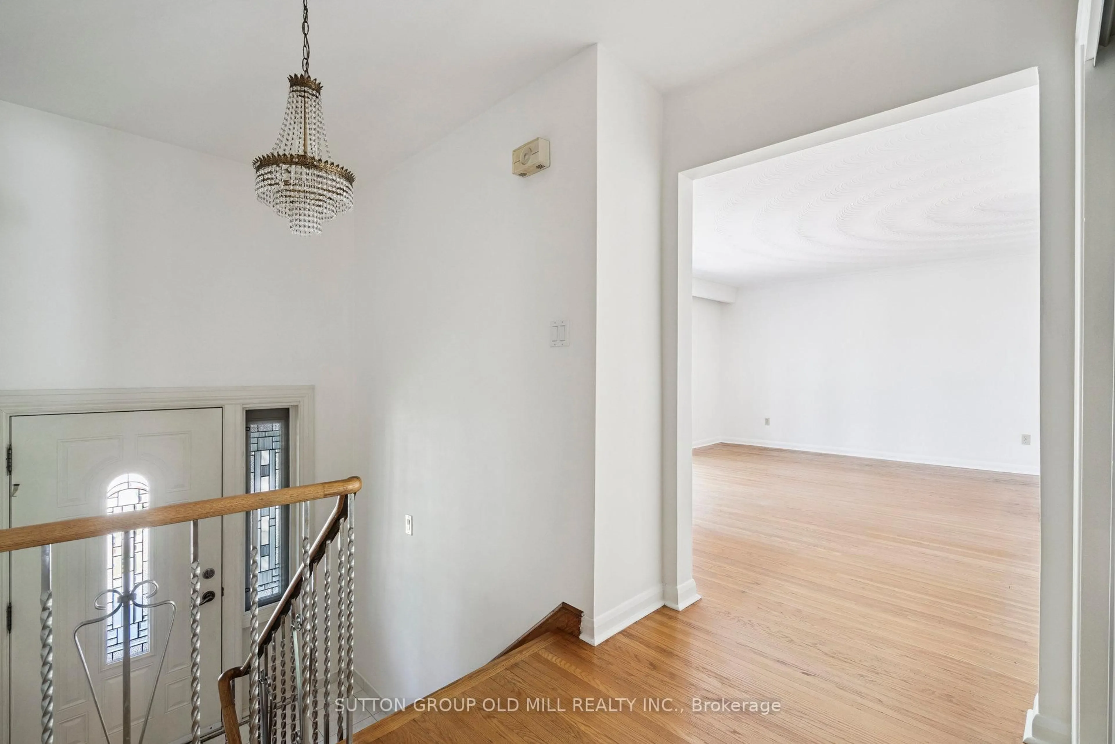 Unknown for 88 Bonnyview Dr, Toronto Ontario M8Y 3G6