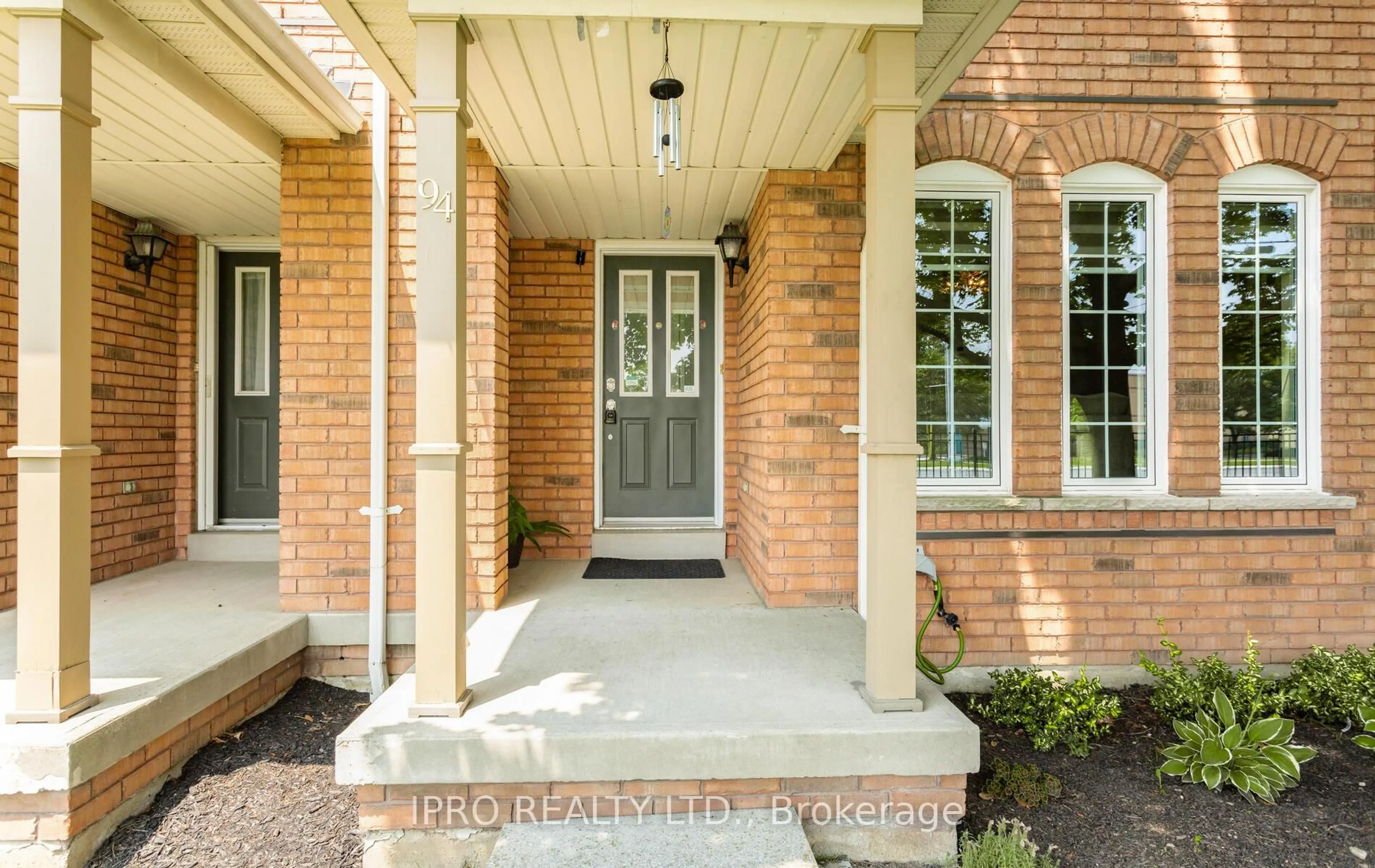Unknown for 2665 Thomas St #94, Mississauga Ontario L5M 6G7