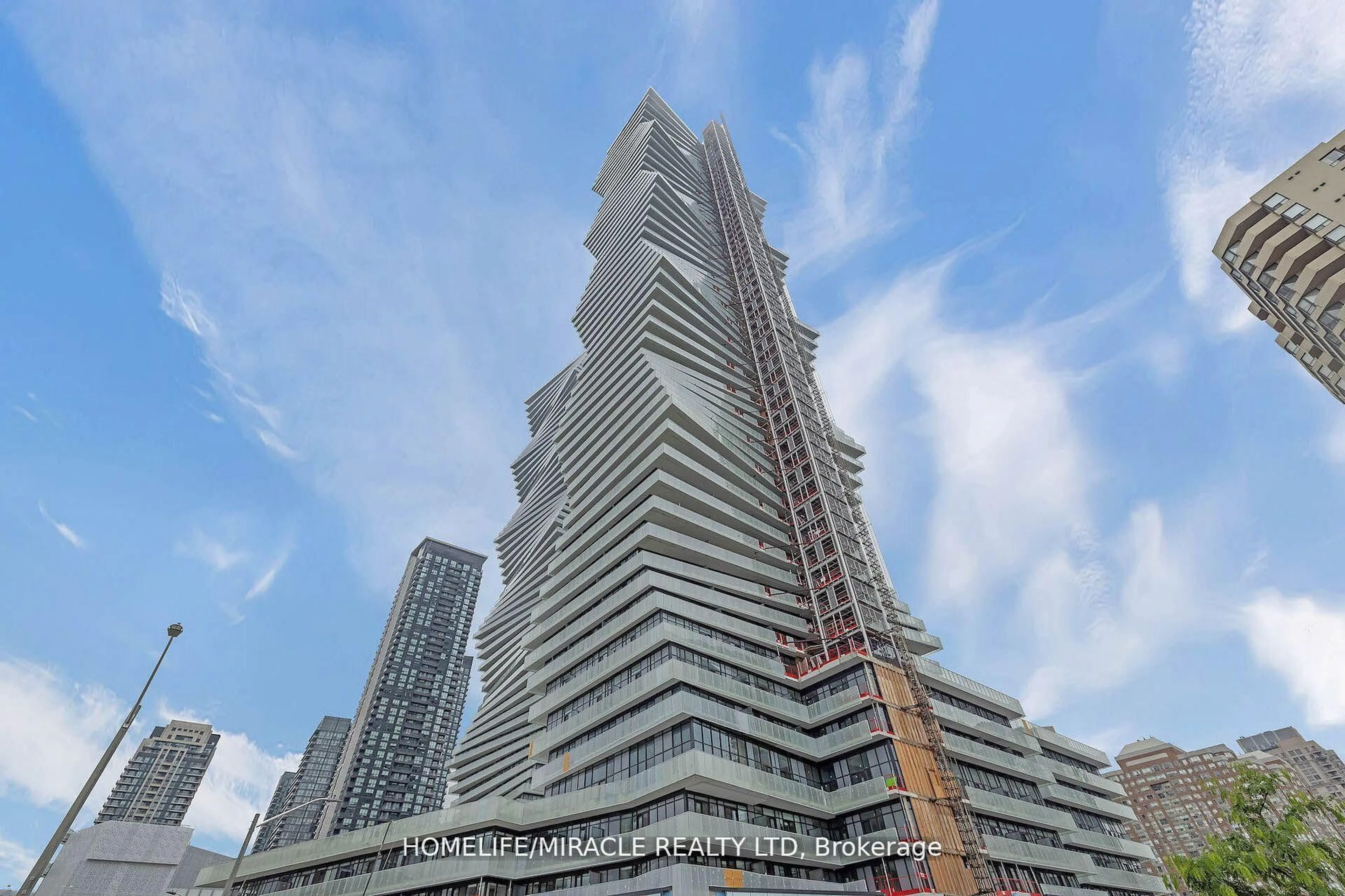 Unknown for 3883 Quartz Rd #524, Mississauga Ontario L5B 0M4