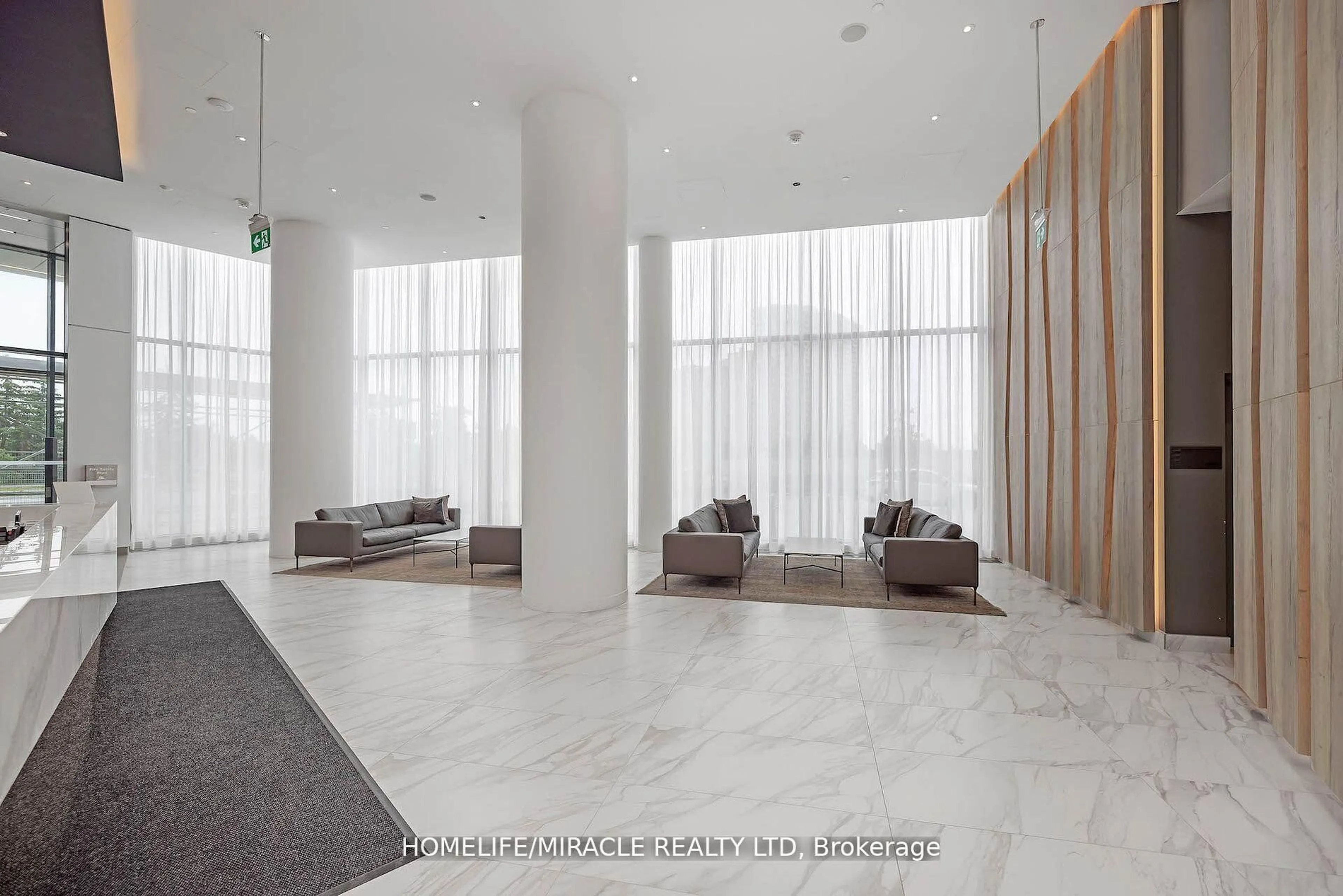 Lobby for 3883 Quartz Rd #524, Mississauga Ontario L5B 0M4