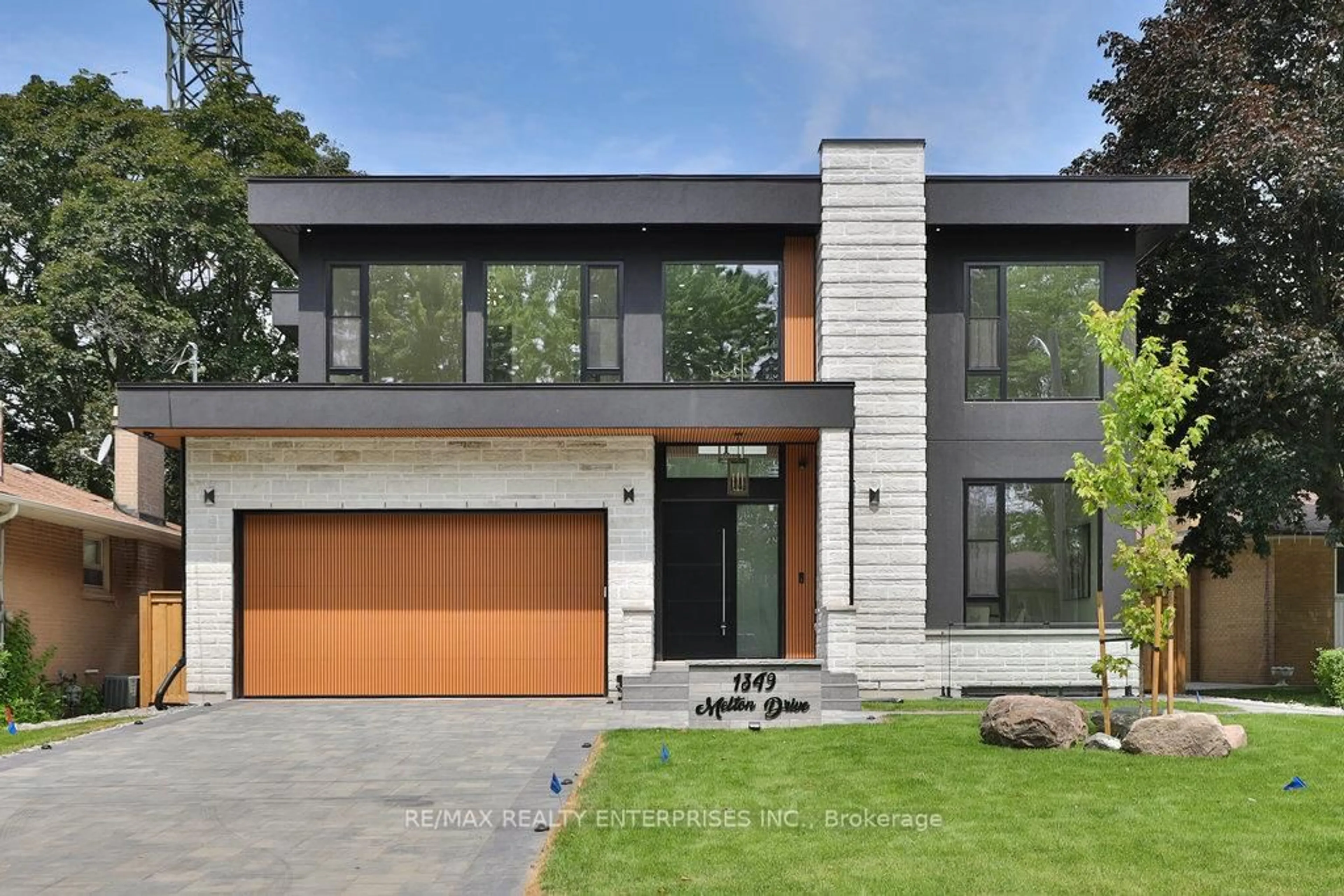 Home with brick exterior material, street for 1349 Melton Dr, Mississauga Ontario L4Y 1L6