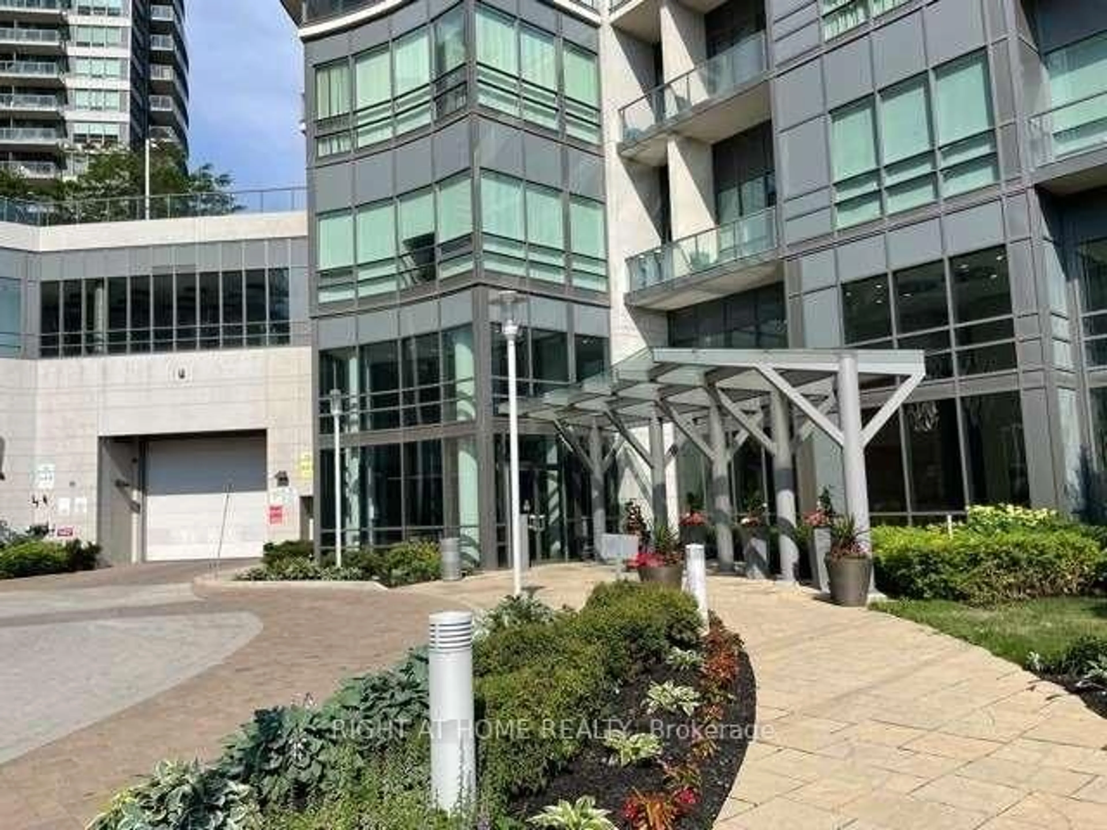 Unknown for 2240 Lakeshore Blvd #2707, Toronto Ontario M8V 0B1
