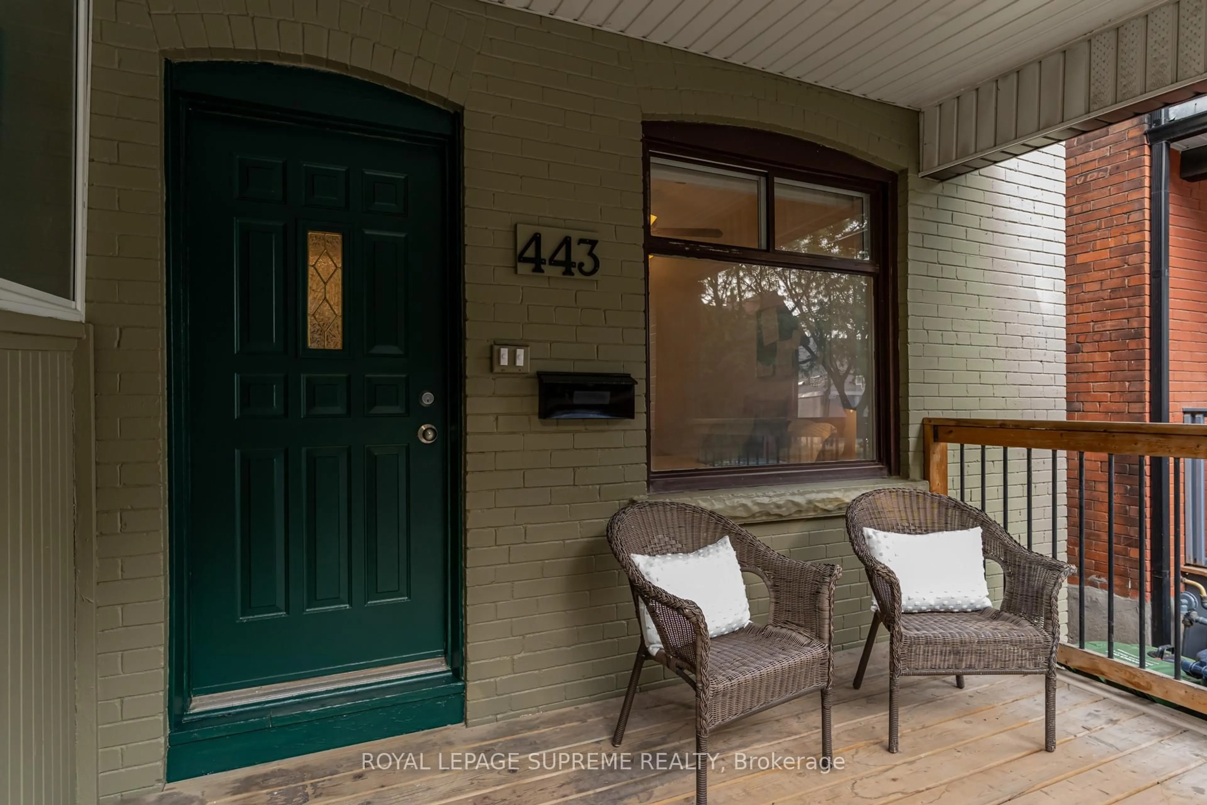 Indoor entryway for 443 Pacific Ave, Toronto Ontario M6P 2R3