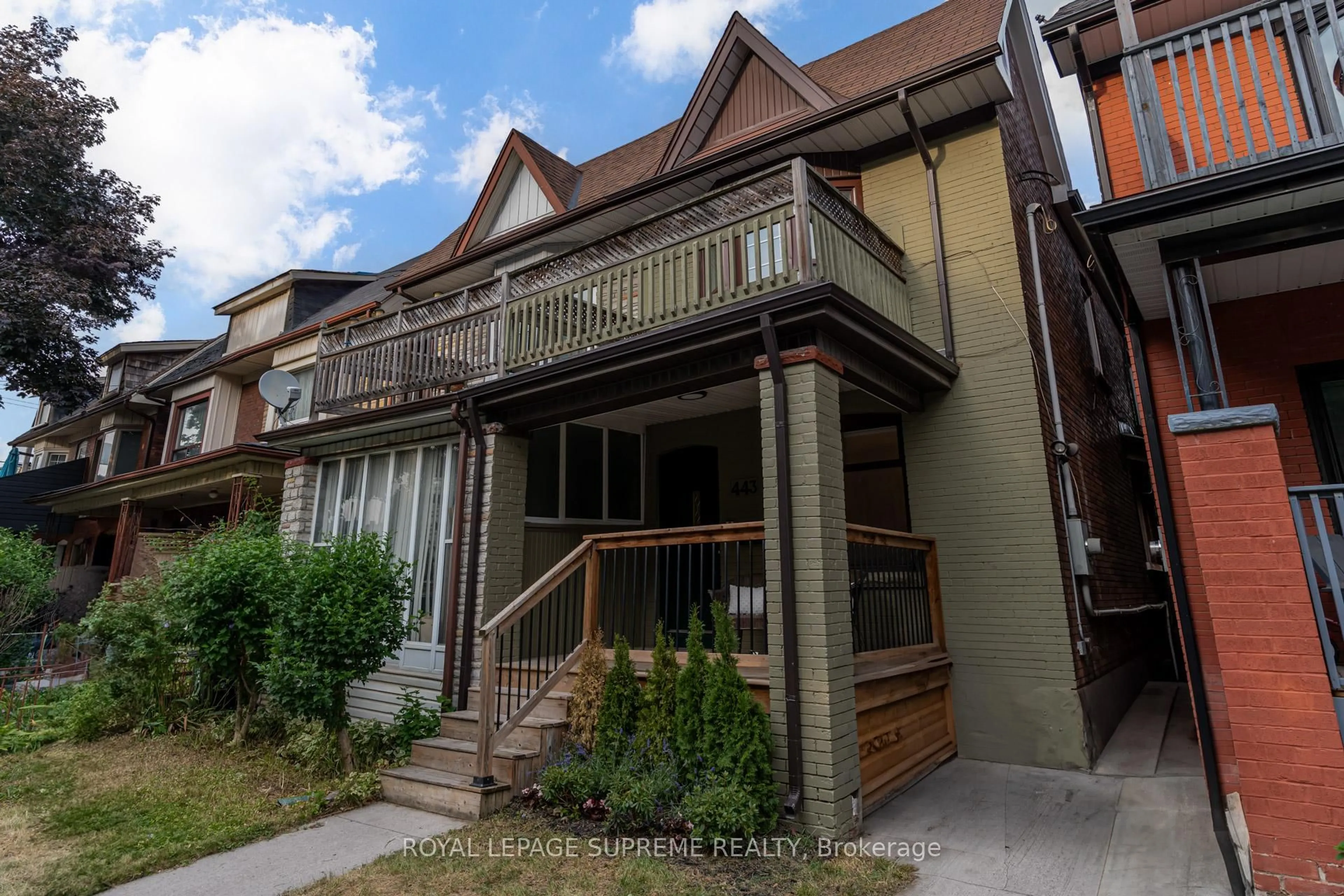 Unknown for 443 Pacific Ave, Toronto Ontario M6P 2R3