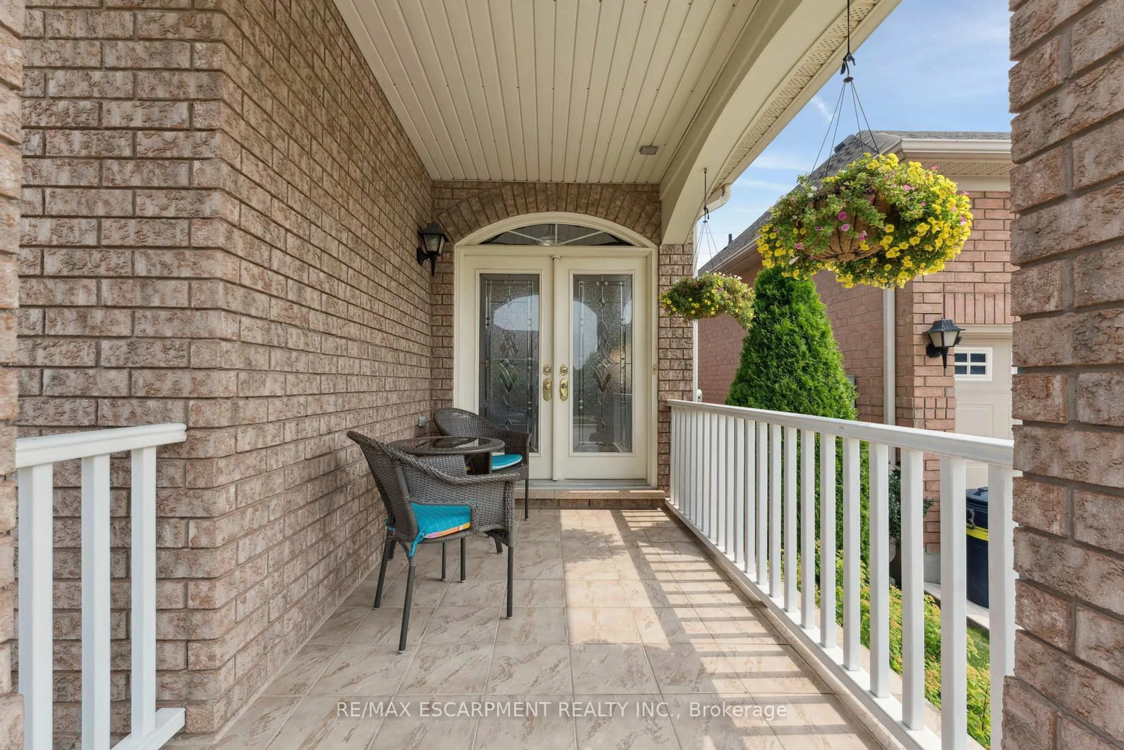 Unknown for 1650 Allan Cres, Milton Ontario L9T 5Z7