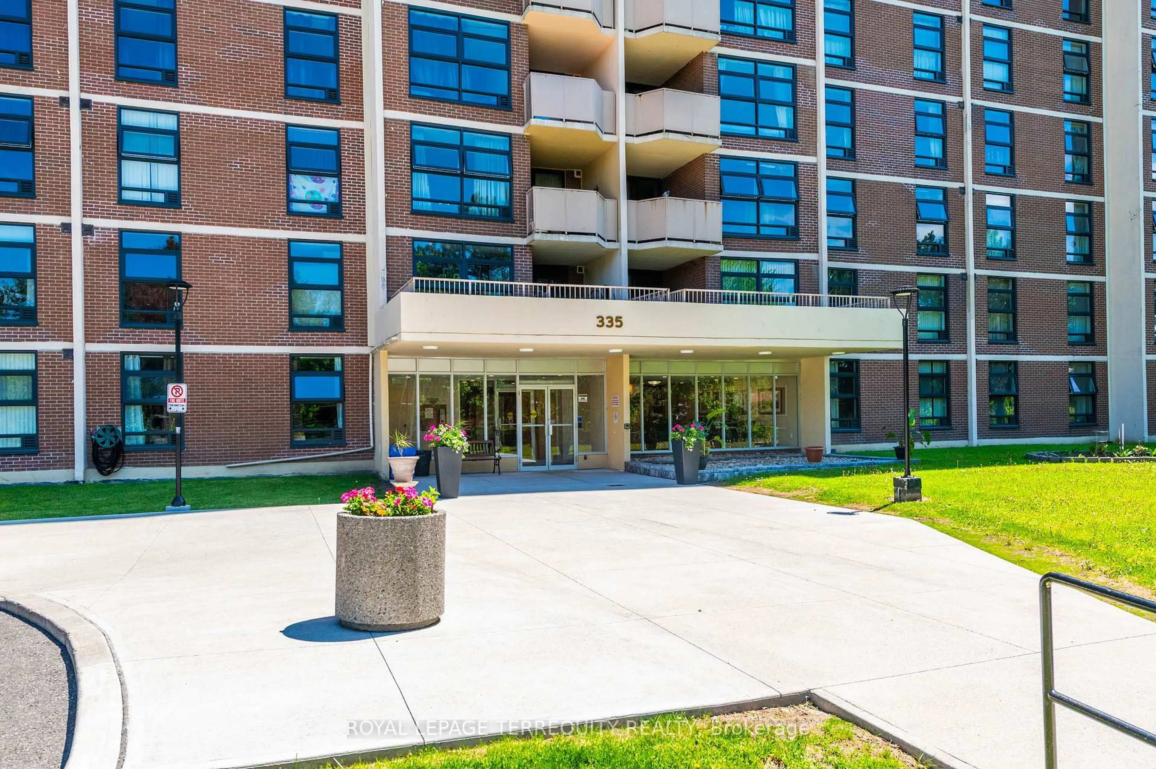Unknown for 335 Driftwood Ave #709, Toronto Ontario M3N 2P3