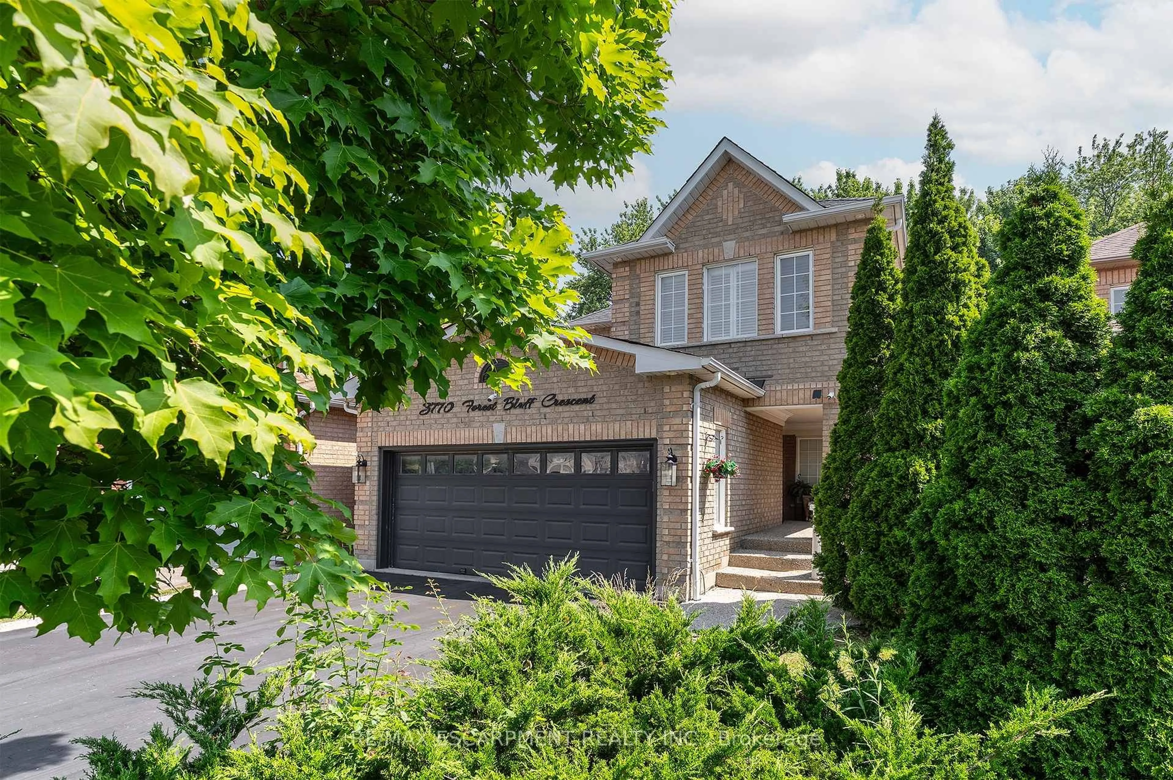 Home with brick exterior material, street for 3770 Forest Bluff Cres, Mississauga Ontario L5N 7T8