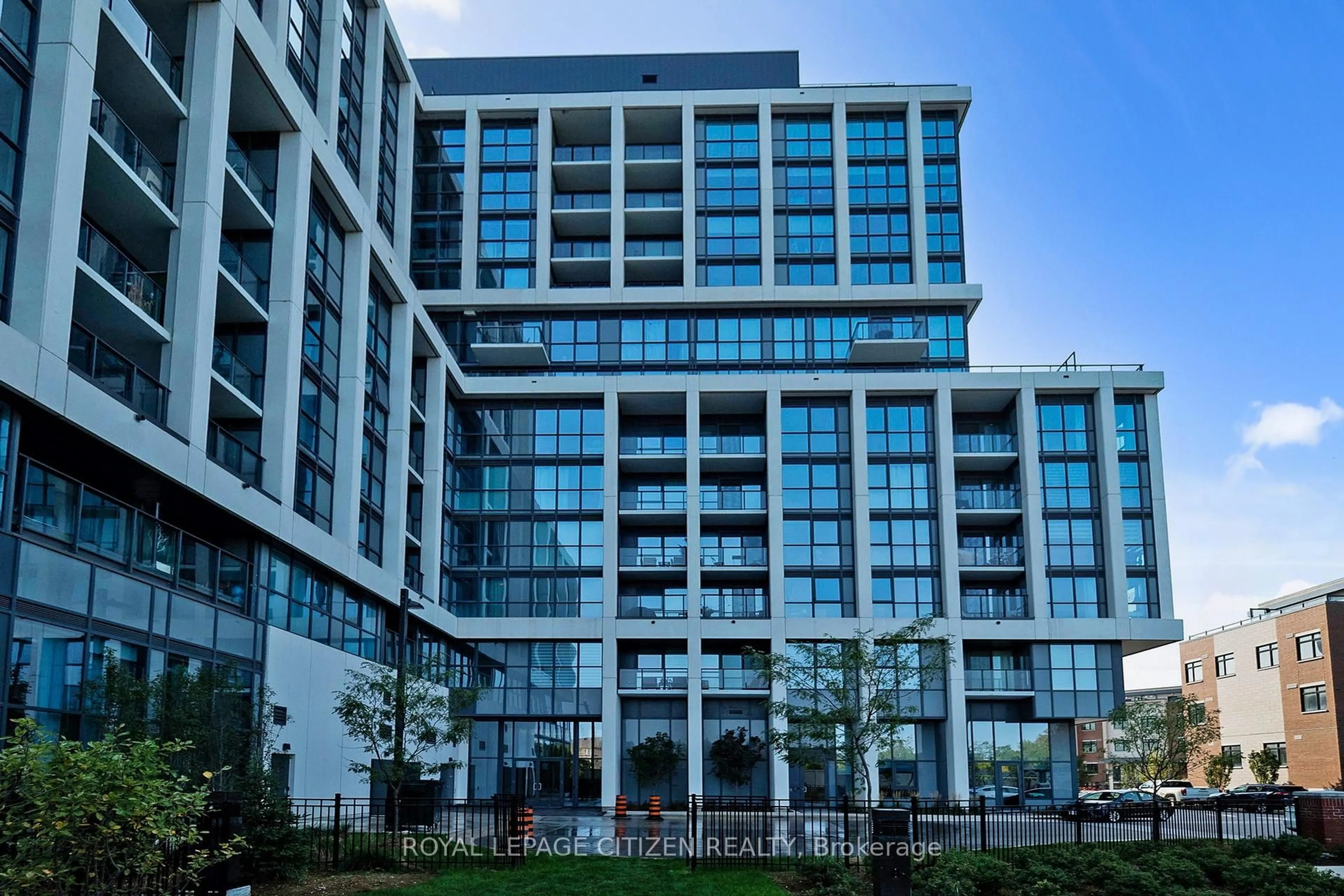 Unknown for 1063 douglas mccurdy comm #201, Mississauga Ontario L5G 0C5
