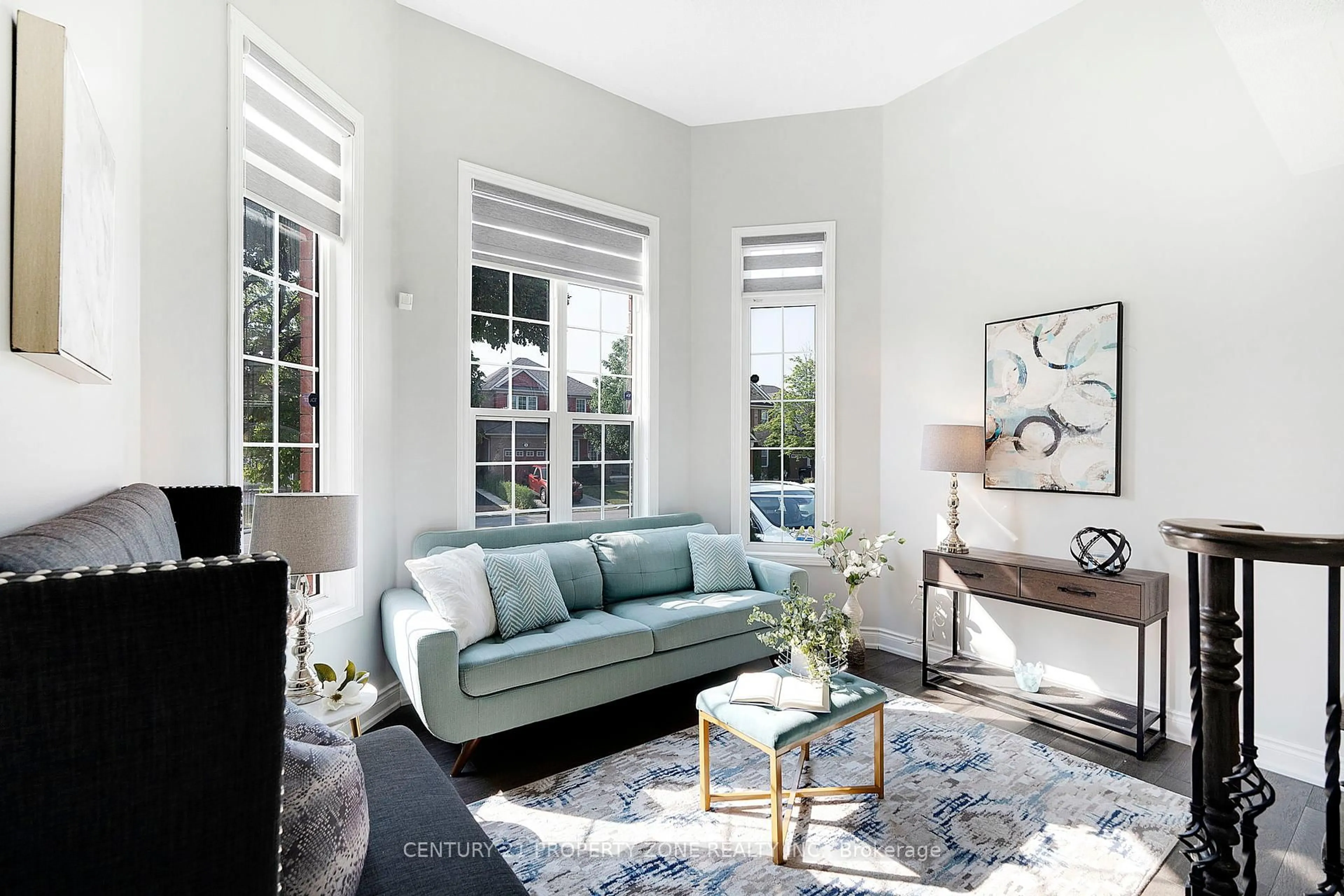 Living room with furniture, unknown for 185 Brisdale Dr, Brampton Ontario L7A 2T2