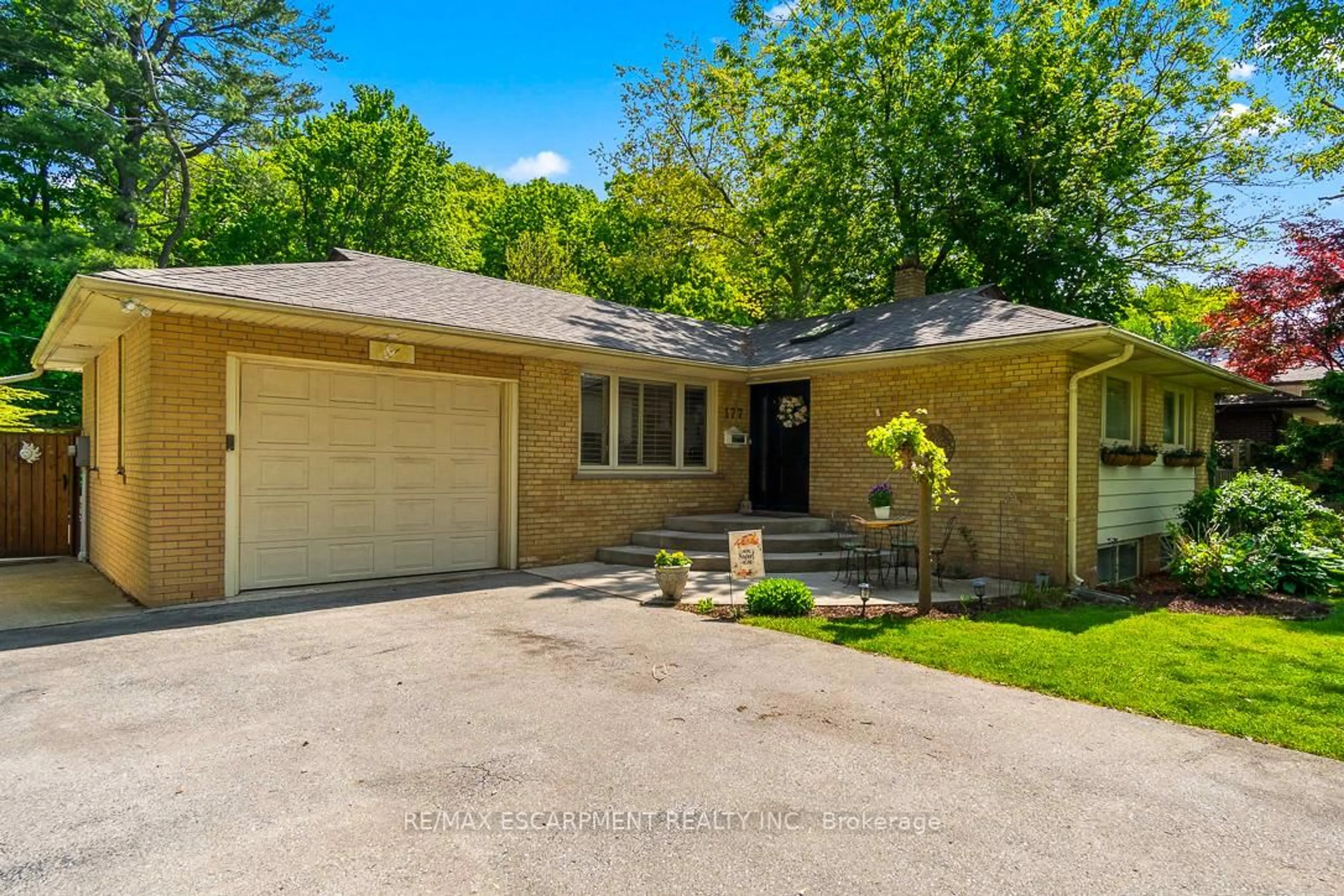 Unknown for 177 Woodhaven Park Dr, Oakville Ontario L6L 4K4