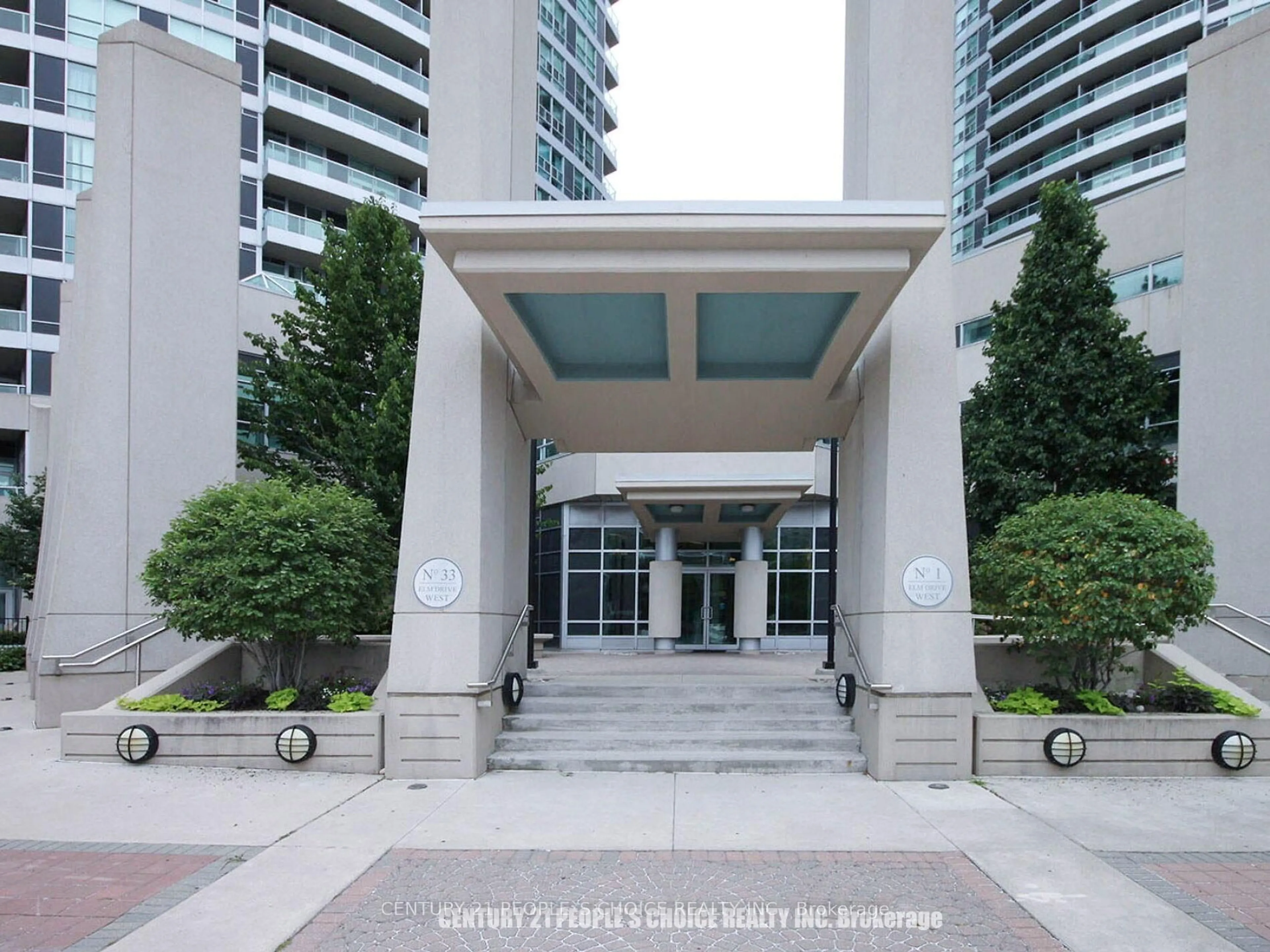 Indoor foyer for 1 Elm Dr #903, Mississauga Ontario L5B 4M1