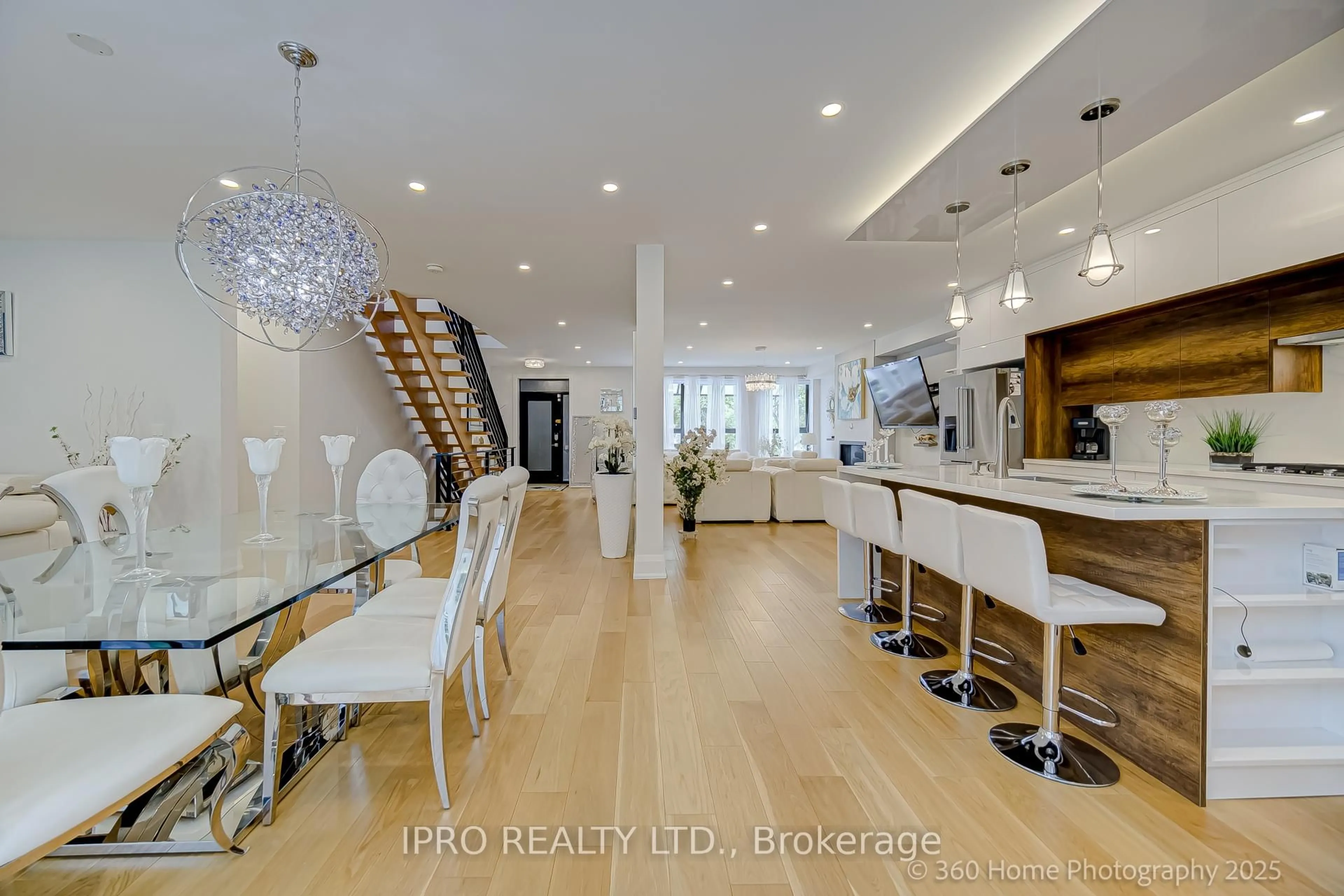 Unknown for 238 Renforth Dr, Toronto Ontario M9C 2K9