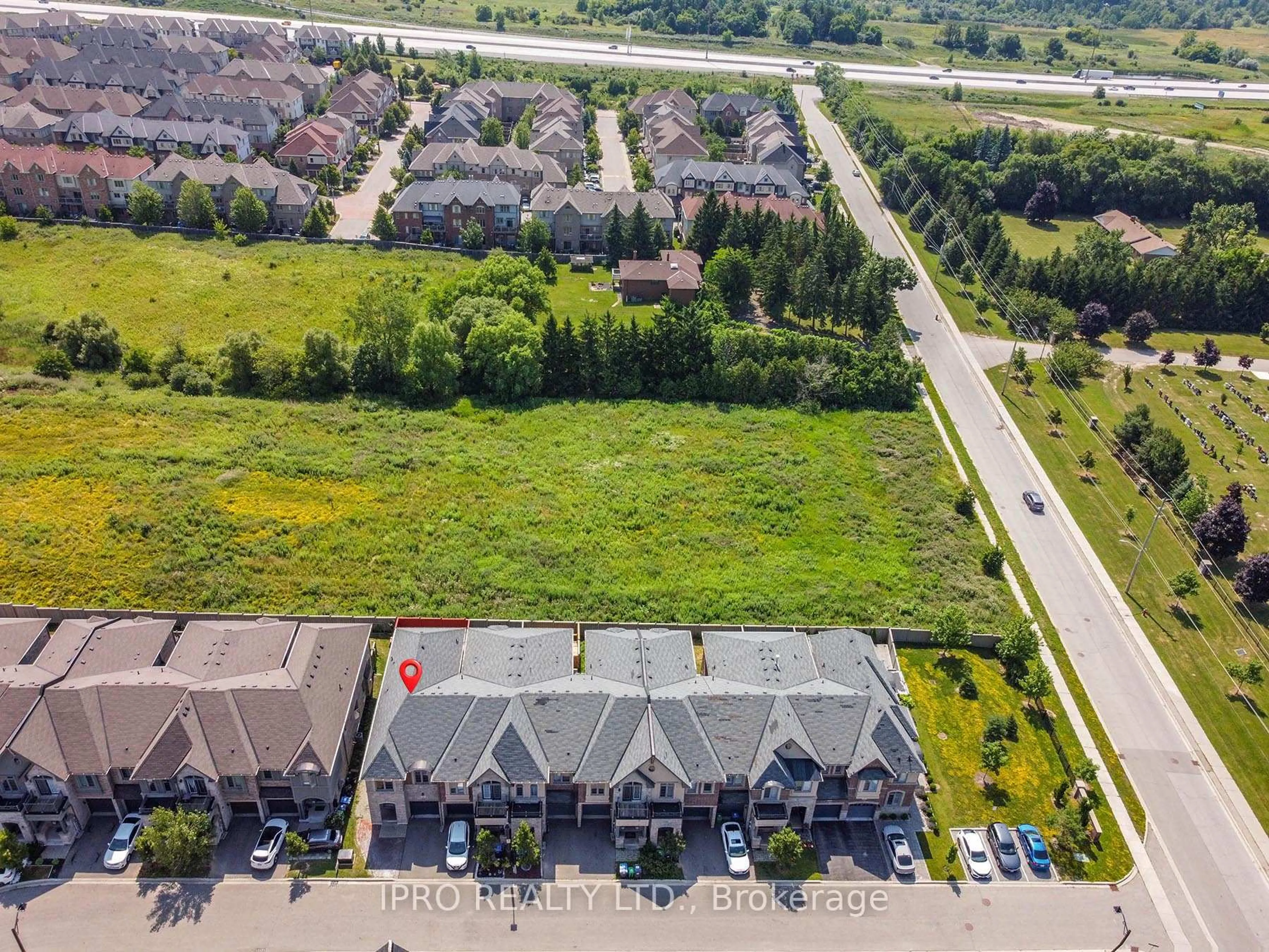 A pic from outside/outdoor area/front of a property/back of a property/a pic from drone, street for 66 Gammon Cres, Brampton Ontario L6Y 6B7