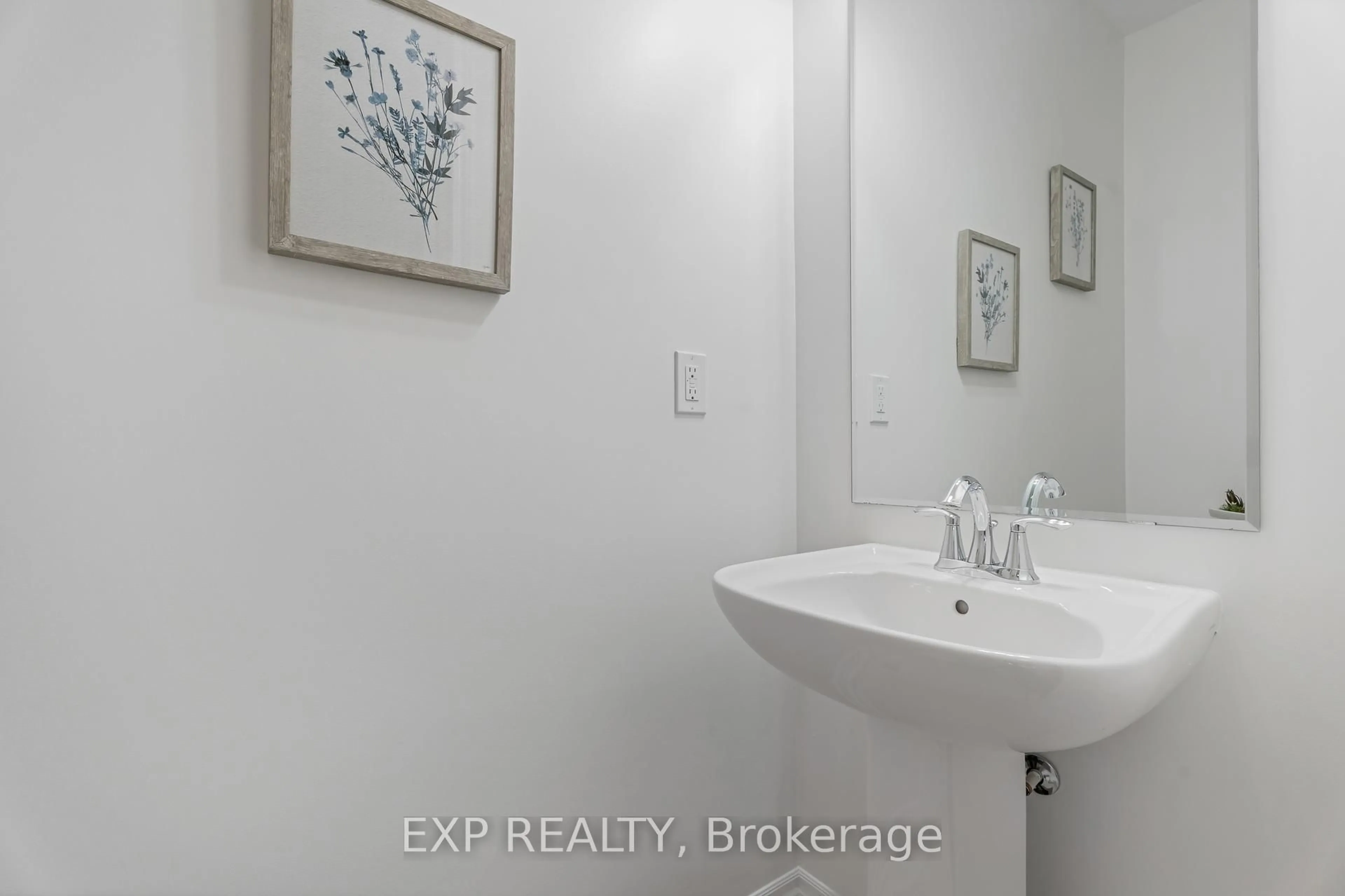 Standard bathroom, unknown for 120 Kaitting Tr, Oakville Ontario L6M 5K8