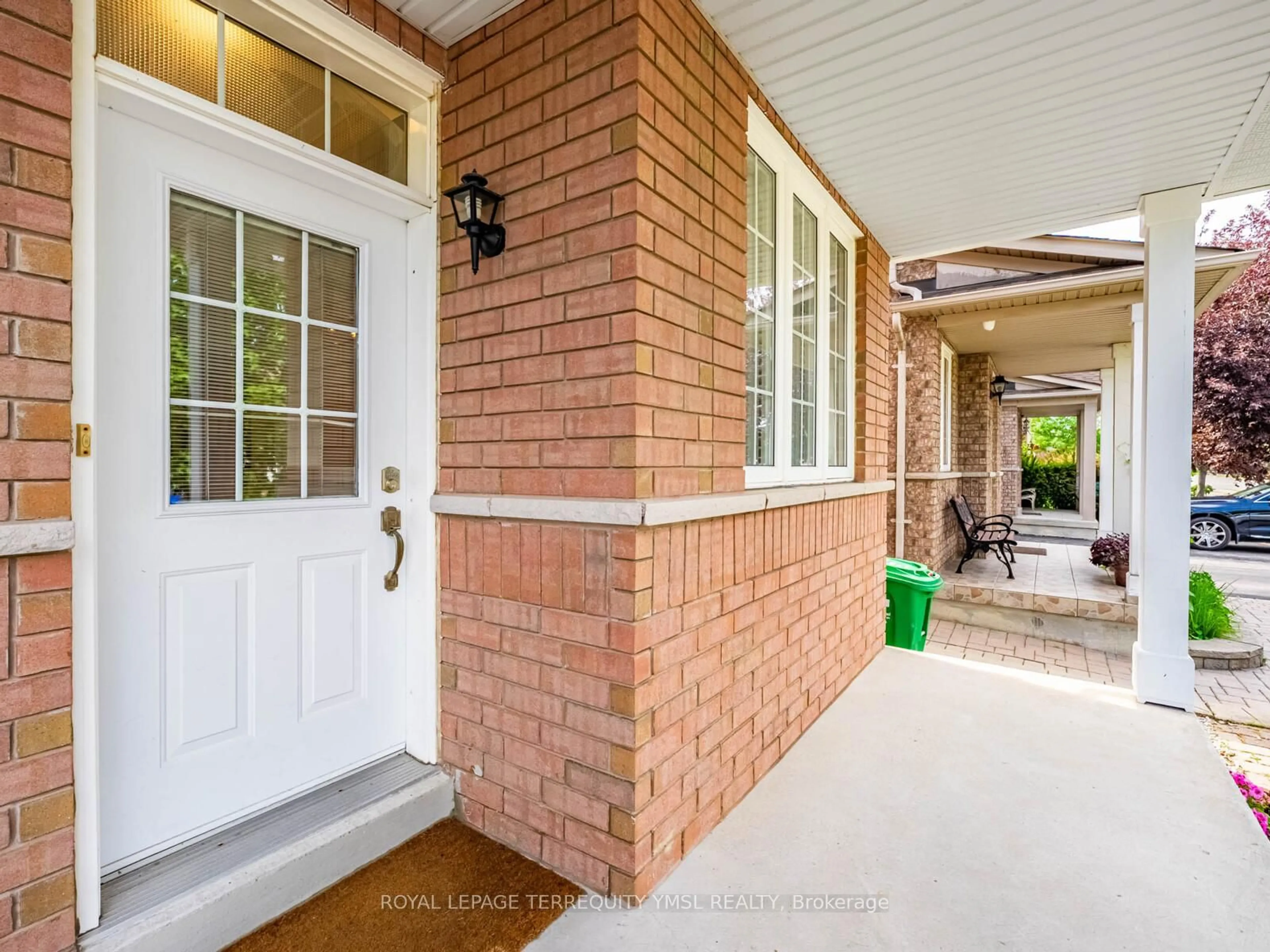 Home with brick exterior material, street for 4834 Yorkshire Ave, Mississauga Ontario L4Z 4G8