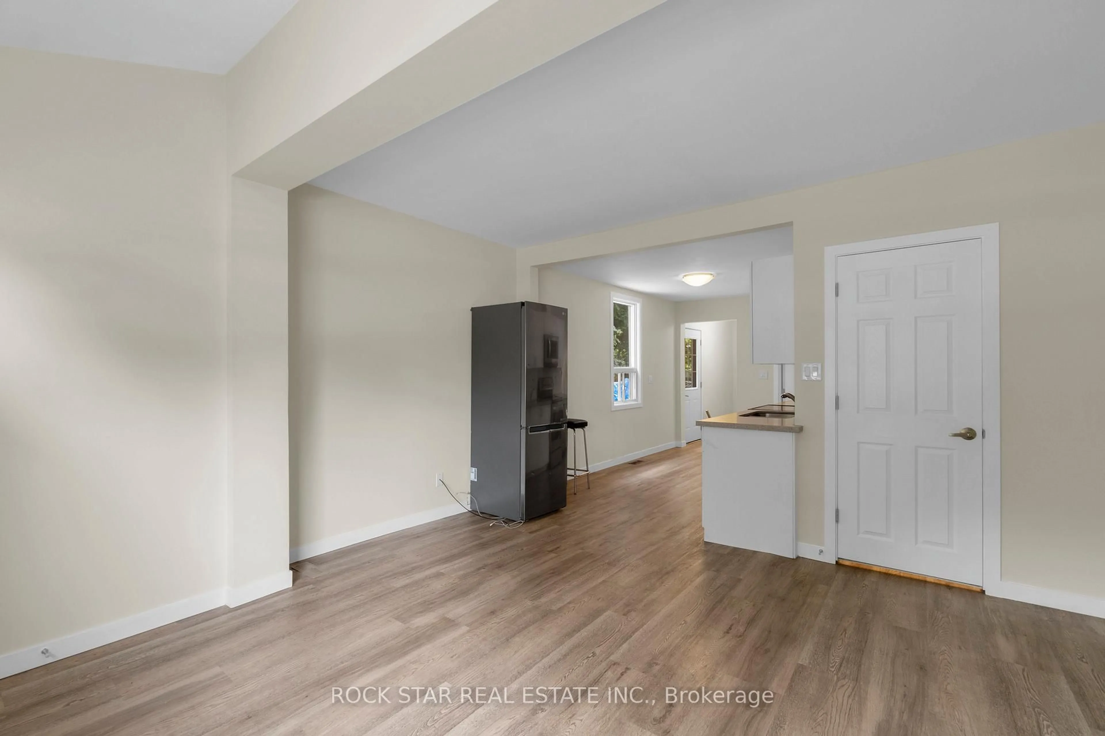 A pic of a room for 66 Watson Ave, Toronto Ontario M6S 4E1
