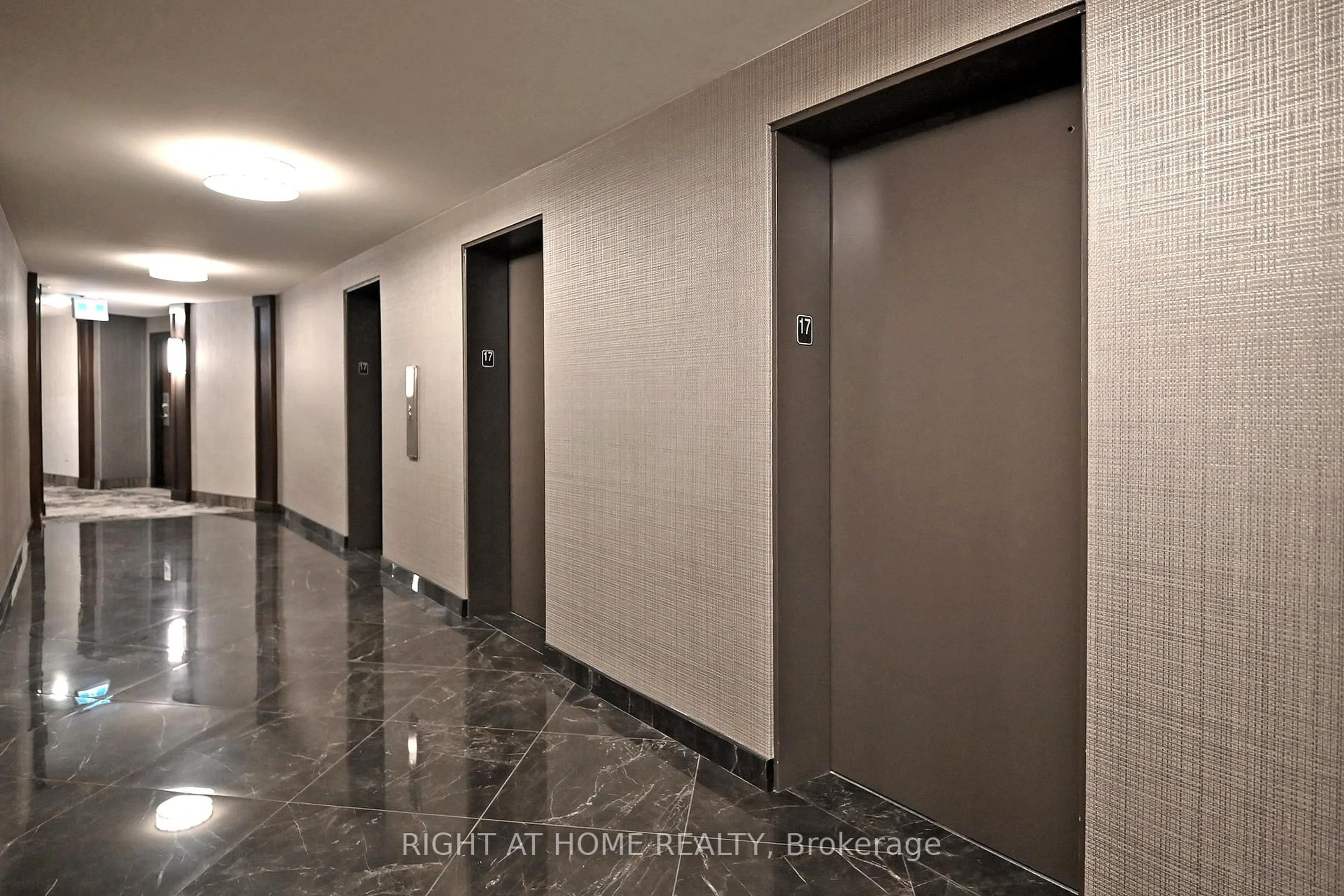 Indoor foyer for 714 The West Mall Rd #1703, Toronto Ontario M9C 4X1