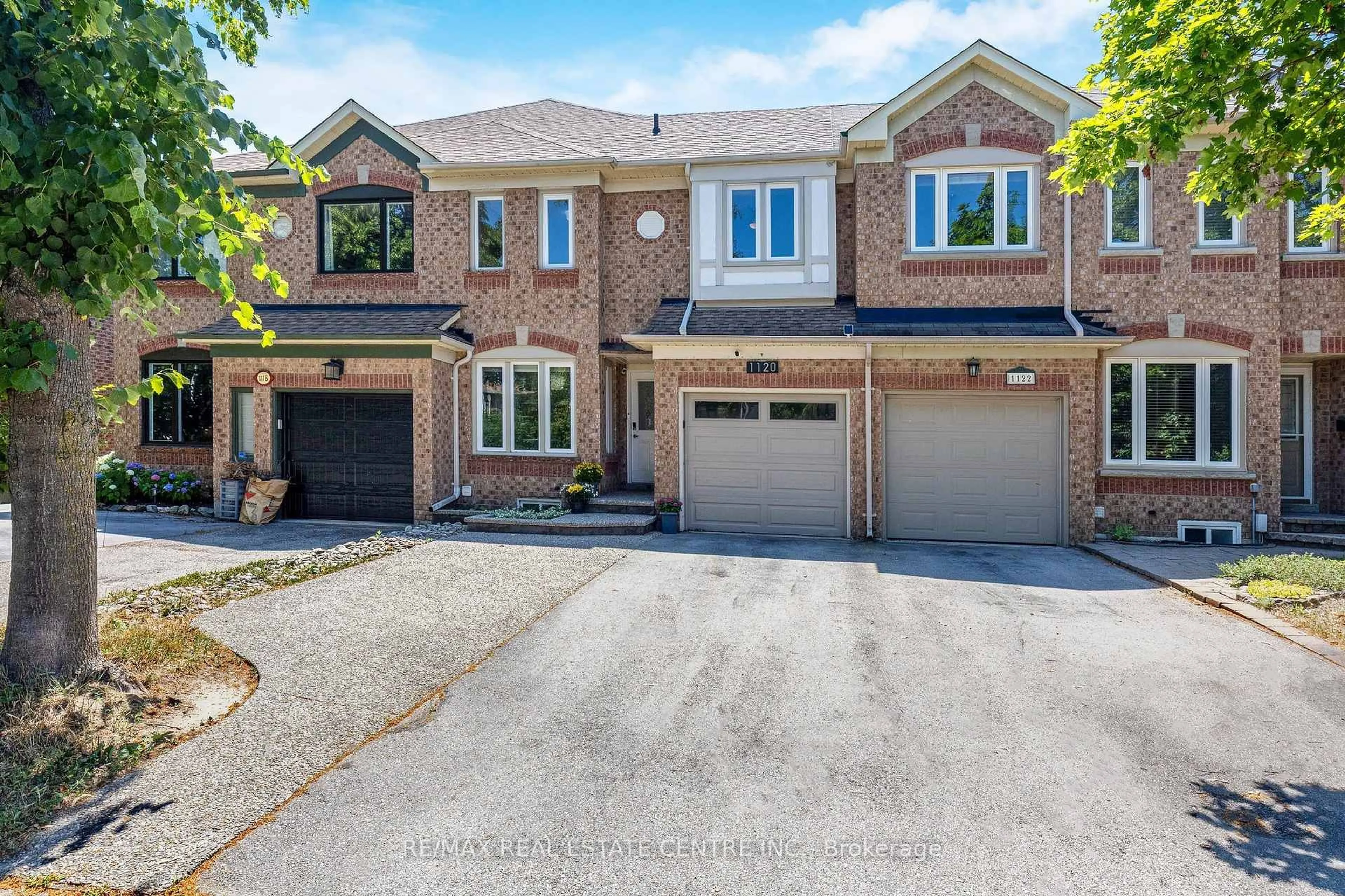 Home with brick exterior material, street for 1120 Gable Dr, Oakville Ontario L6J 7R3