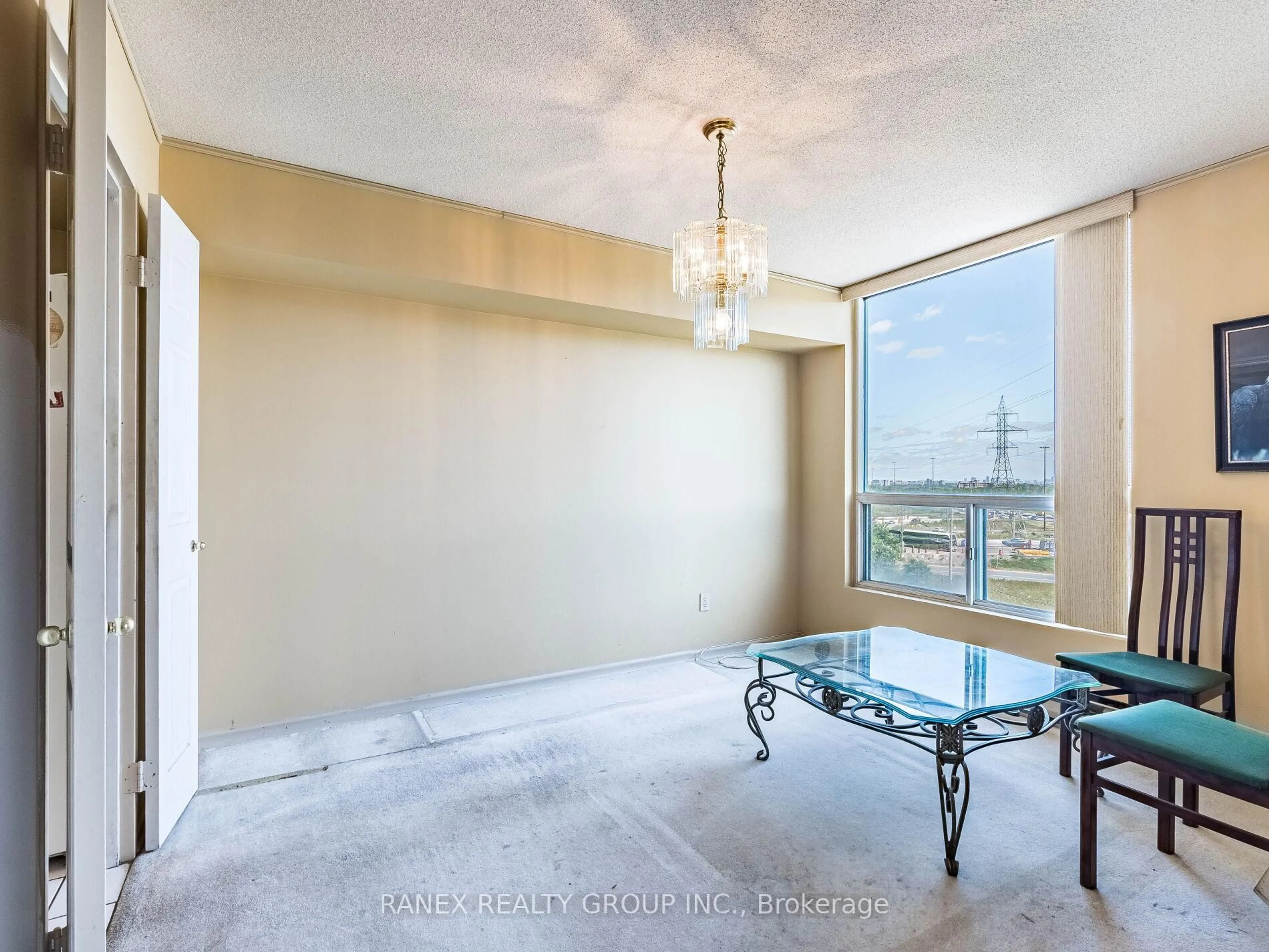 Unknown for 4460 Tucana Crt #704, Mississauga Ontario L5R 3K9