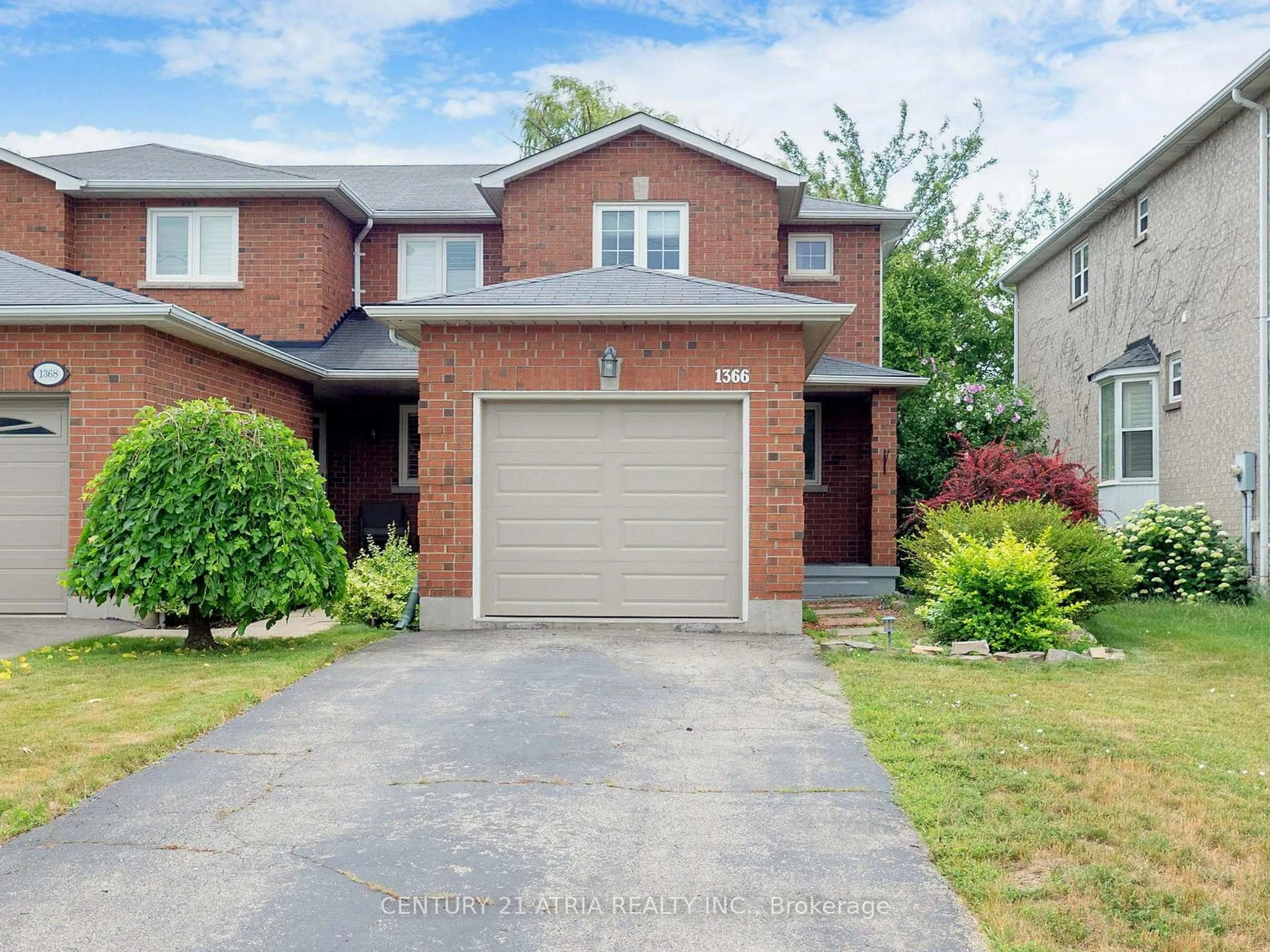 Home with brick exterior material, street for 1366 Treeland St, Burlington Ontario L7R 4P4
