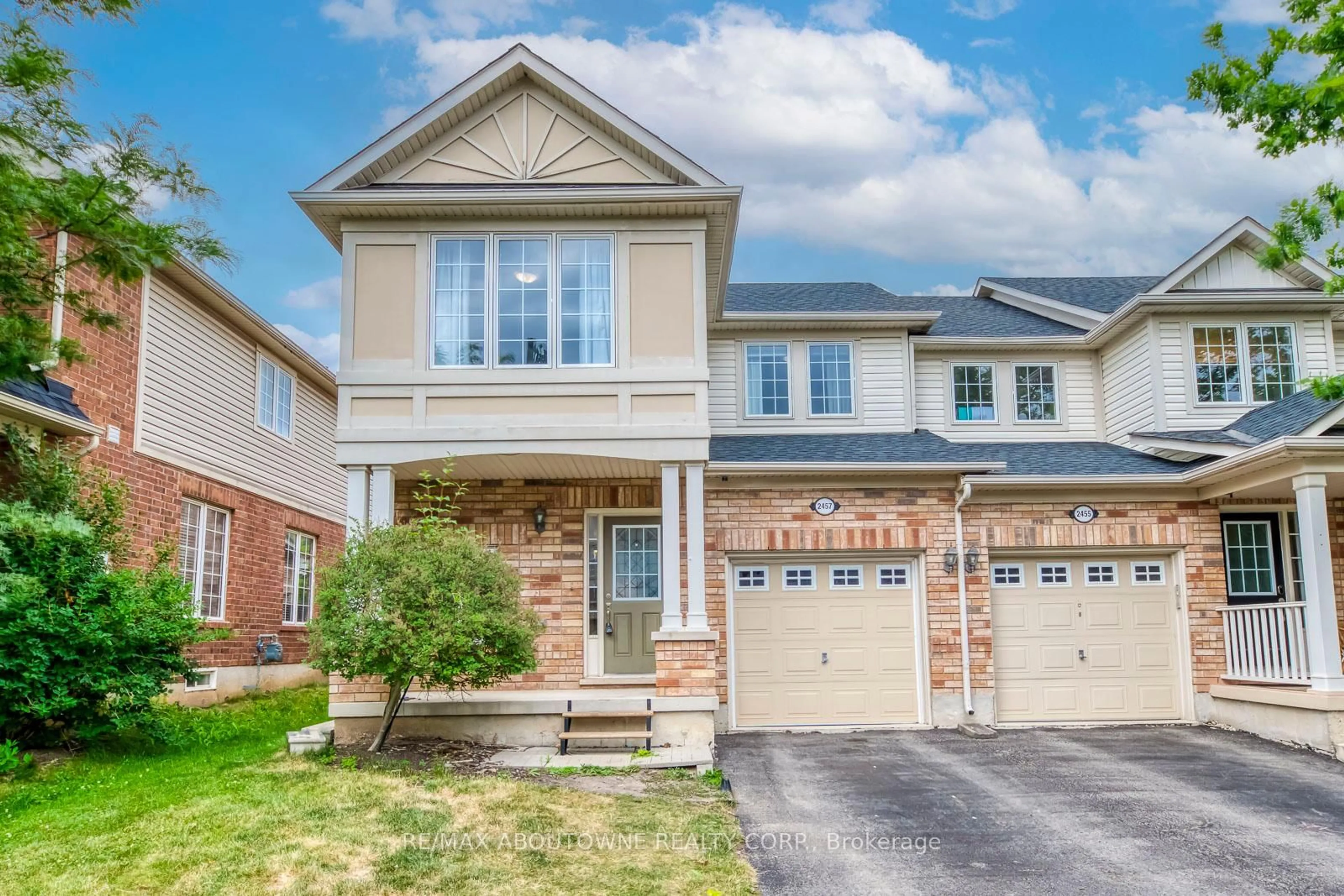 Home with brick exterior material, street for 2457 Springforest Dr, Oakville Ontario L6M 0A1