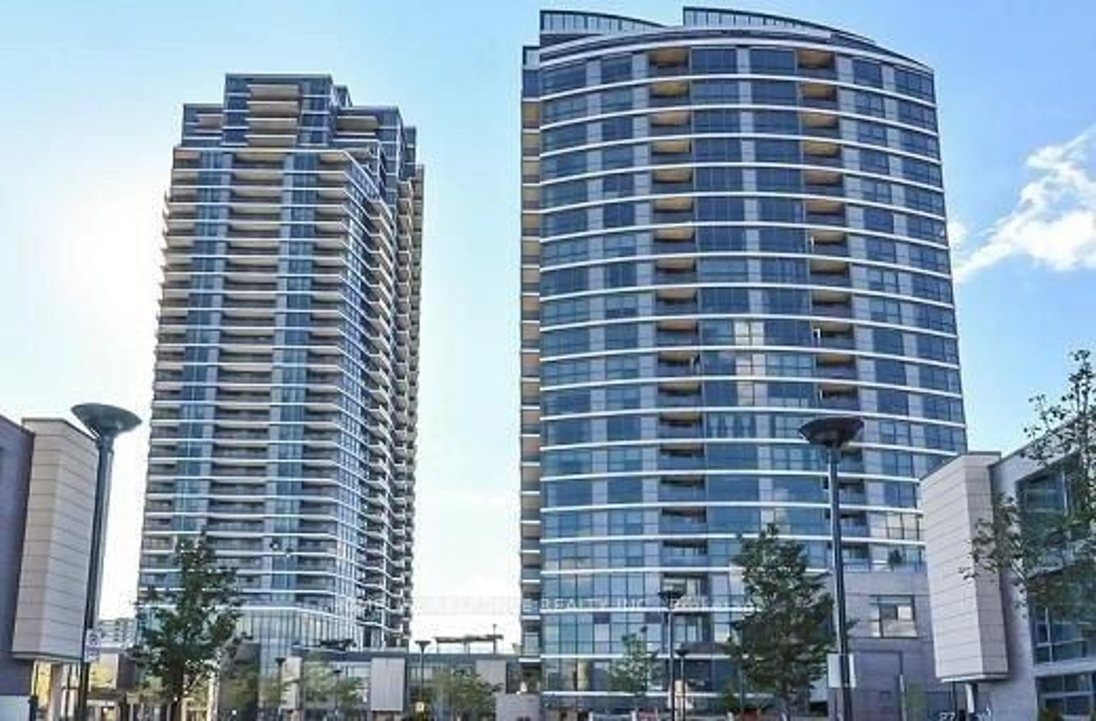 Unknown for 1 VALHALLA INN Rd #2103, Toronto Ontario M9B 1S9