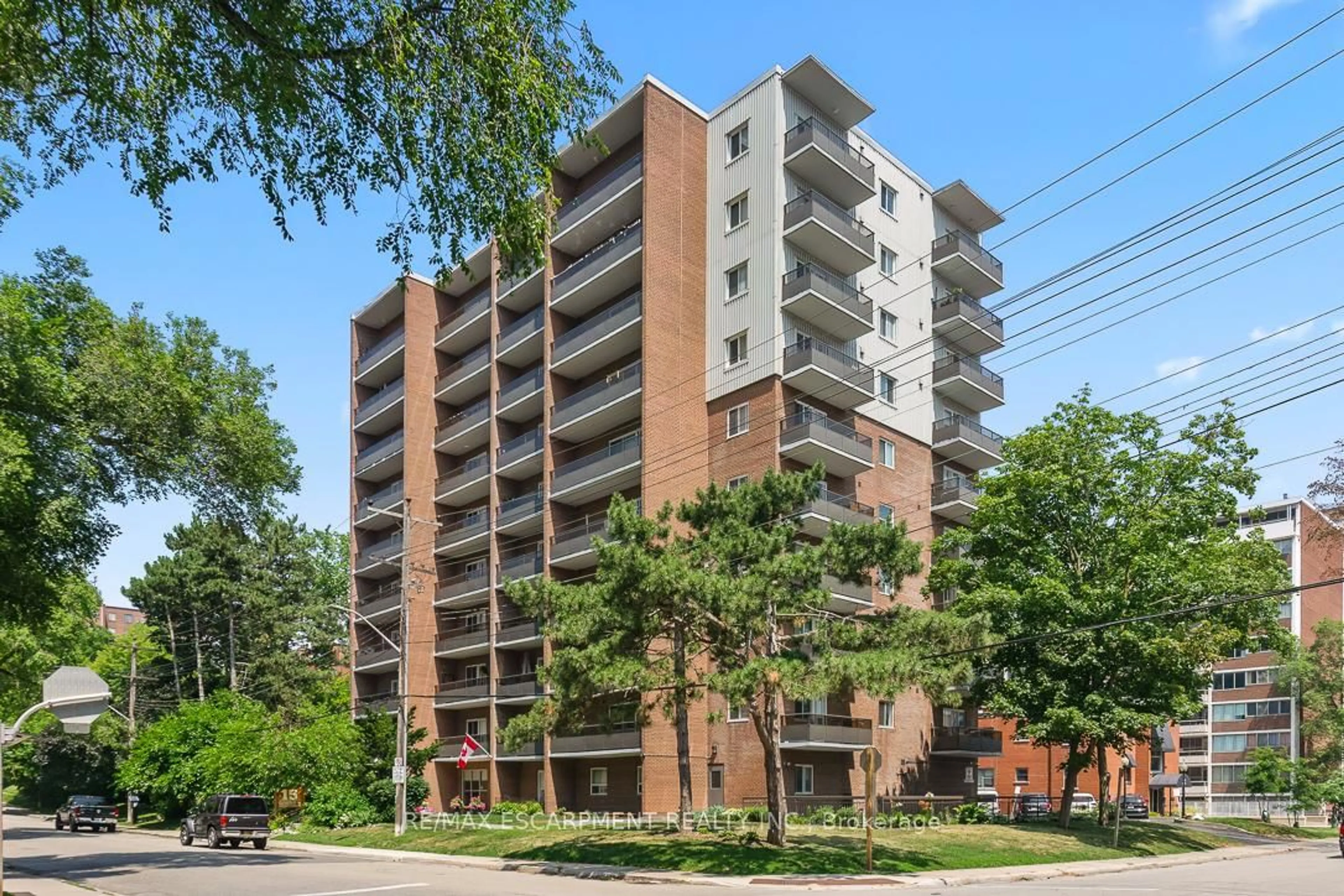 Unknown for 15 Elizabeth St #805, Mississauga Ontario L5G 2Z3