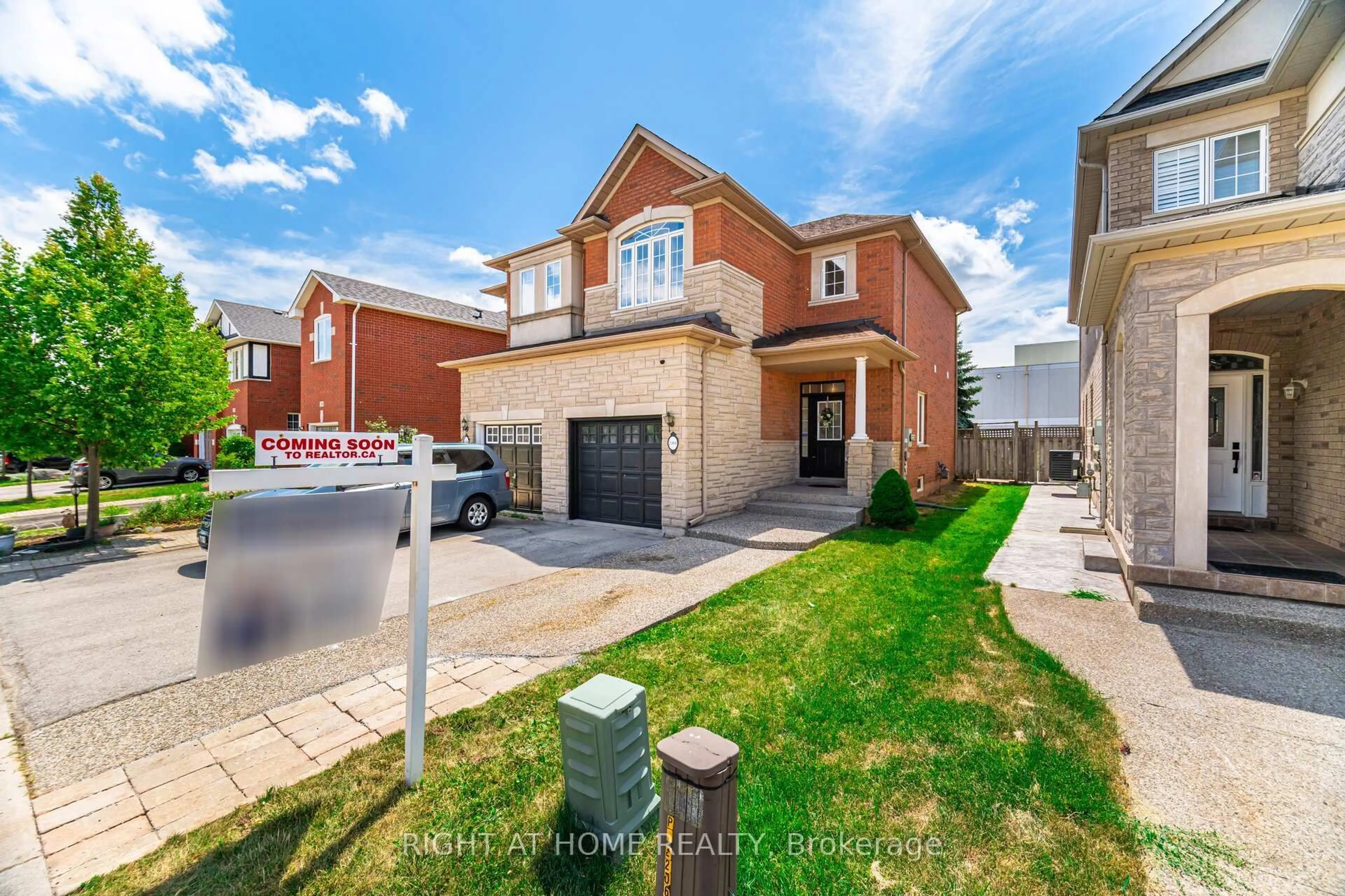 Home with brick exterior material, street for 2304 Newcastle Cres, Oakville Ontario L6M 4P5