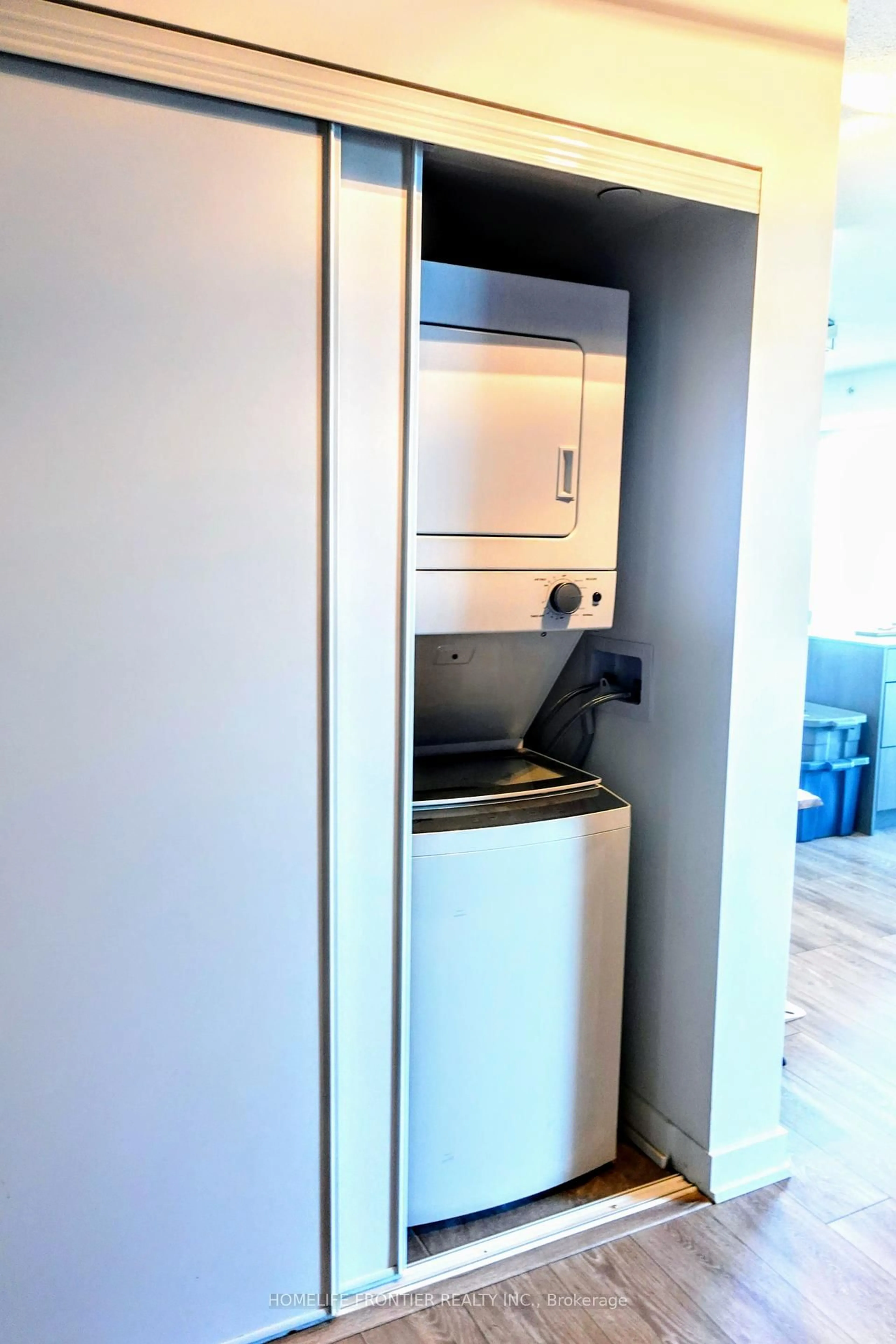 Laundry room for 3210 Dakota Common #A901, Burlington Ontario L7M 2A8