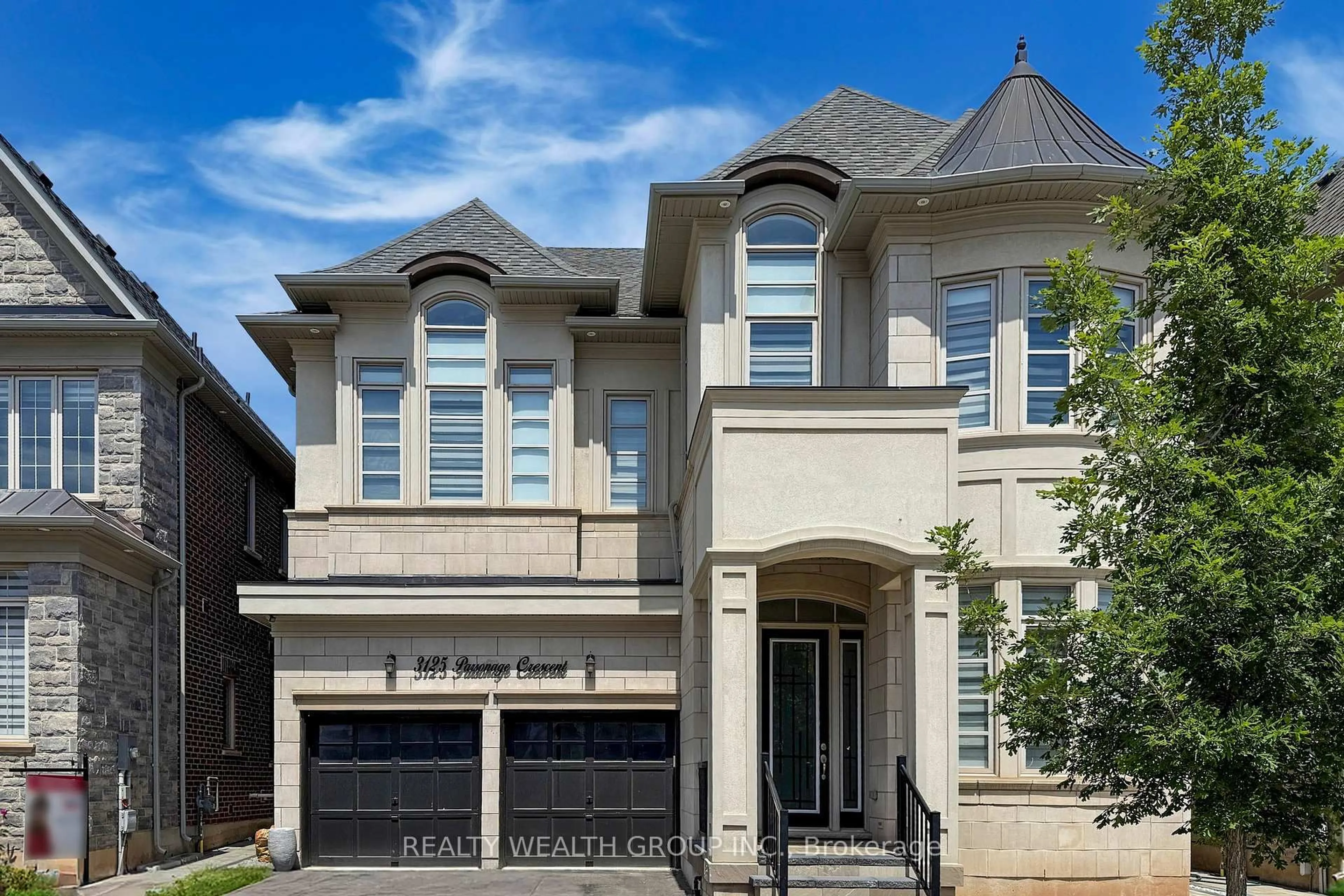 Home with brick exterior material, street for 3125 Parsonage Cres, Oakville Ontario L6H 0T9