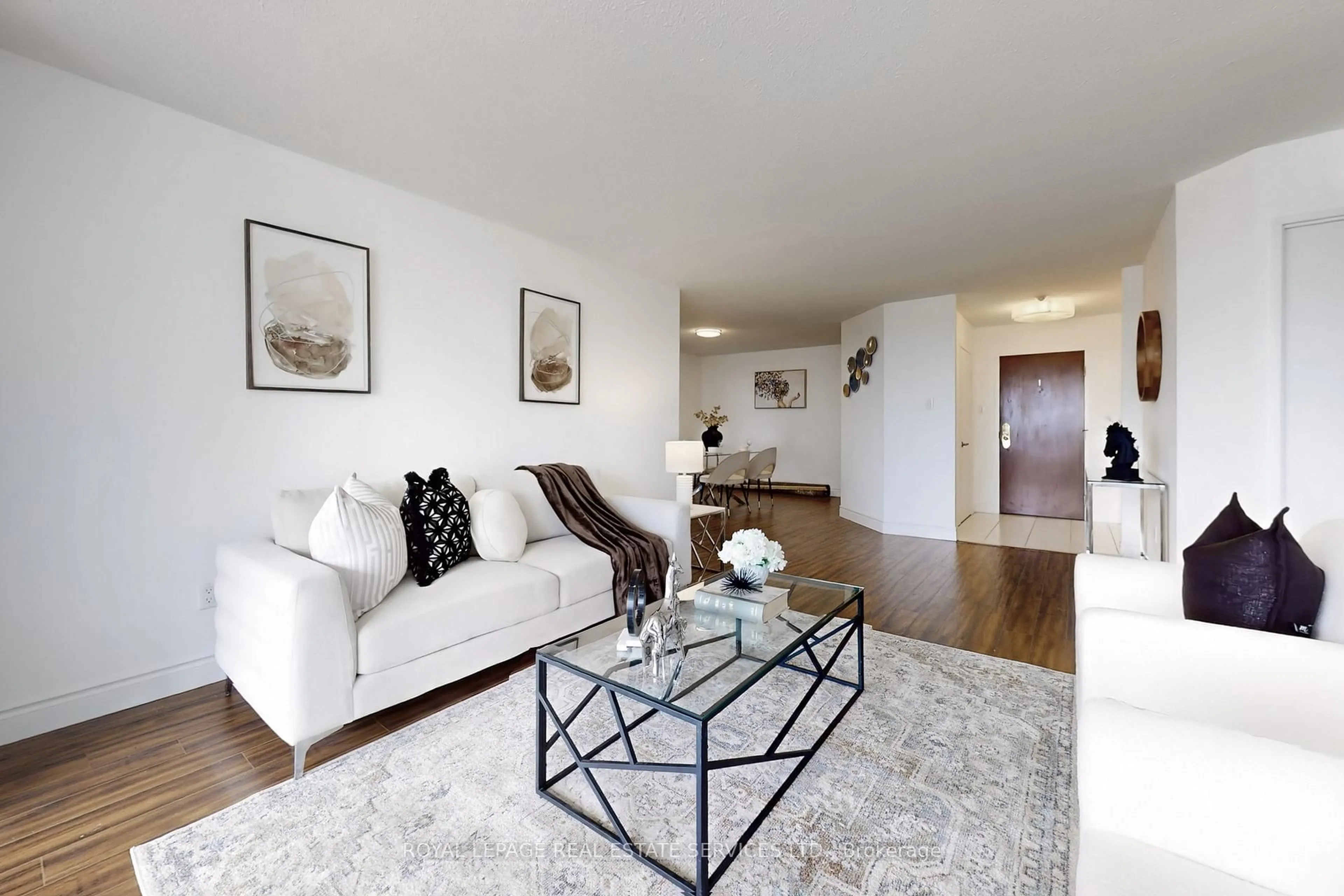 Living room with furniture, unknown for 1300 Islington Ave #1004, Toronto Ontario M9A 5C4