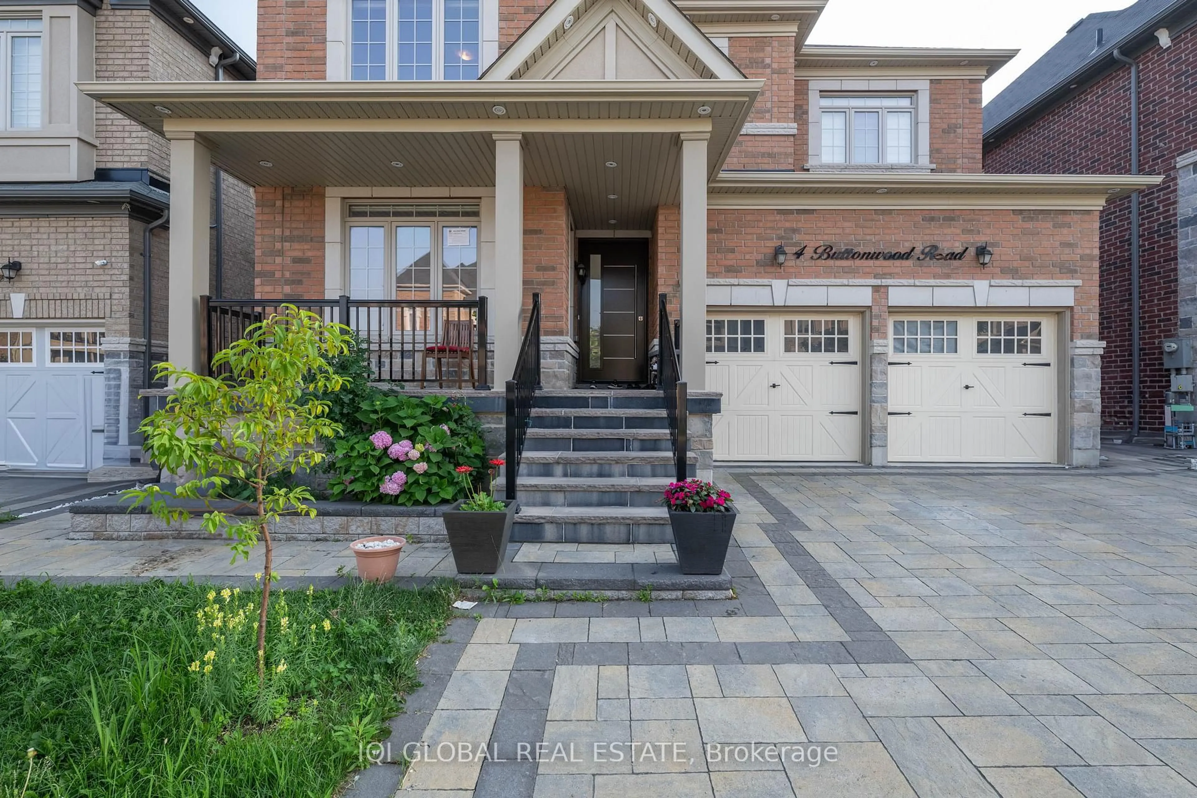 Home with brick exterior material, street for 4 Buttonwood Rd, Brampton Ontario L6P 4J9