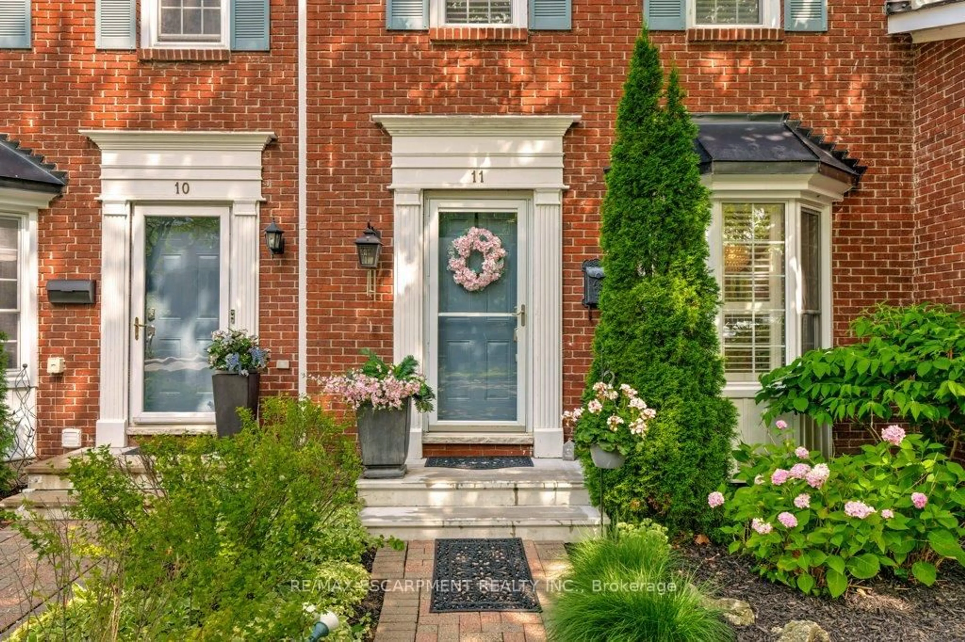 Home with brick exterior material, street for 1280 Maple Crossing Blvd #11, Burlington Ontario L7S 2G1
