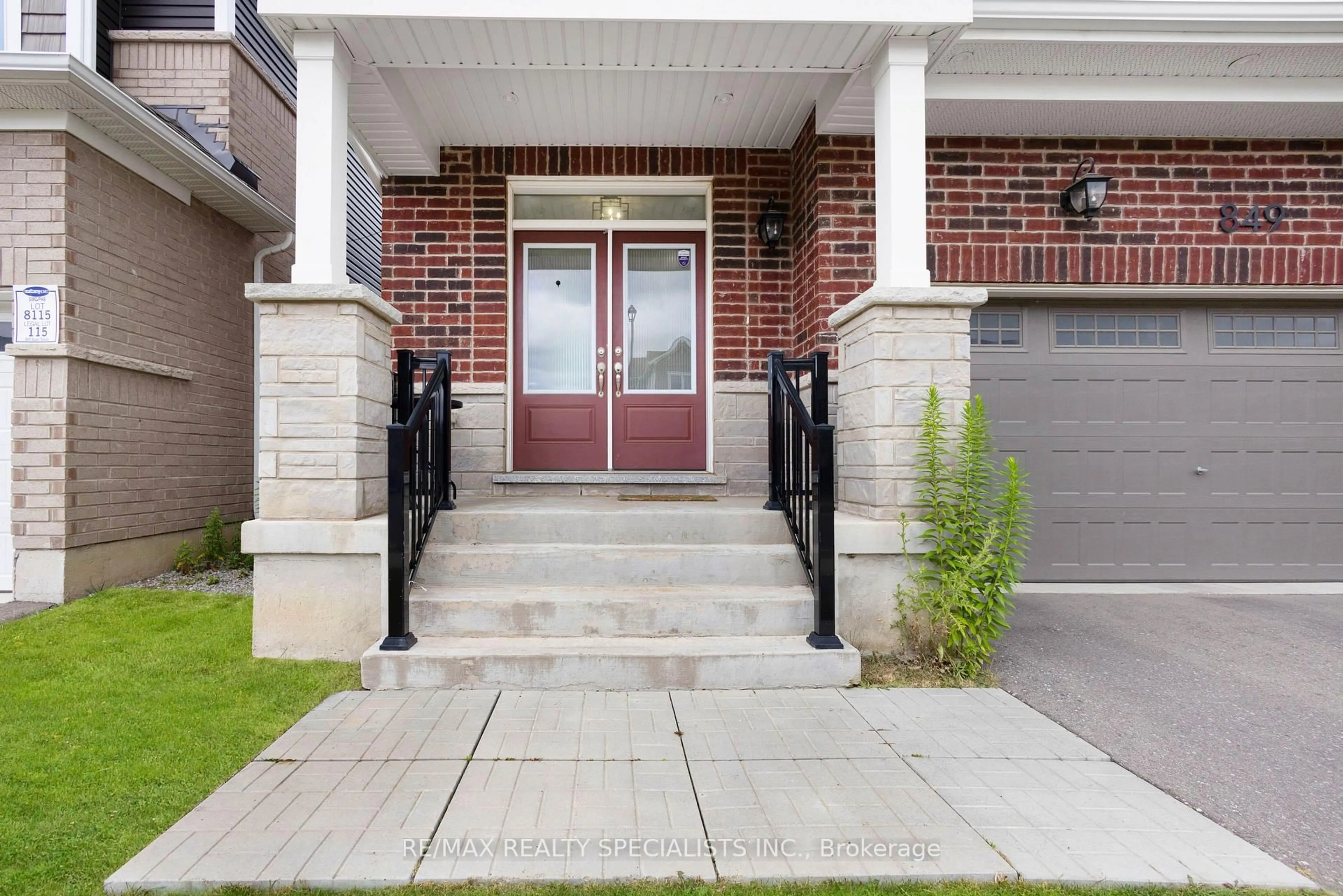 Home with brick exterior material, street for 849 Aspen Terr, Milton Ontario L9E 1S2