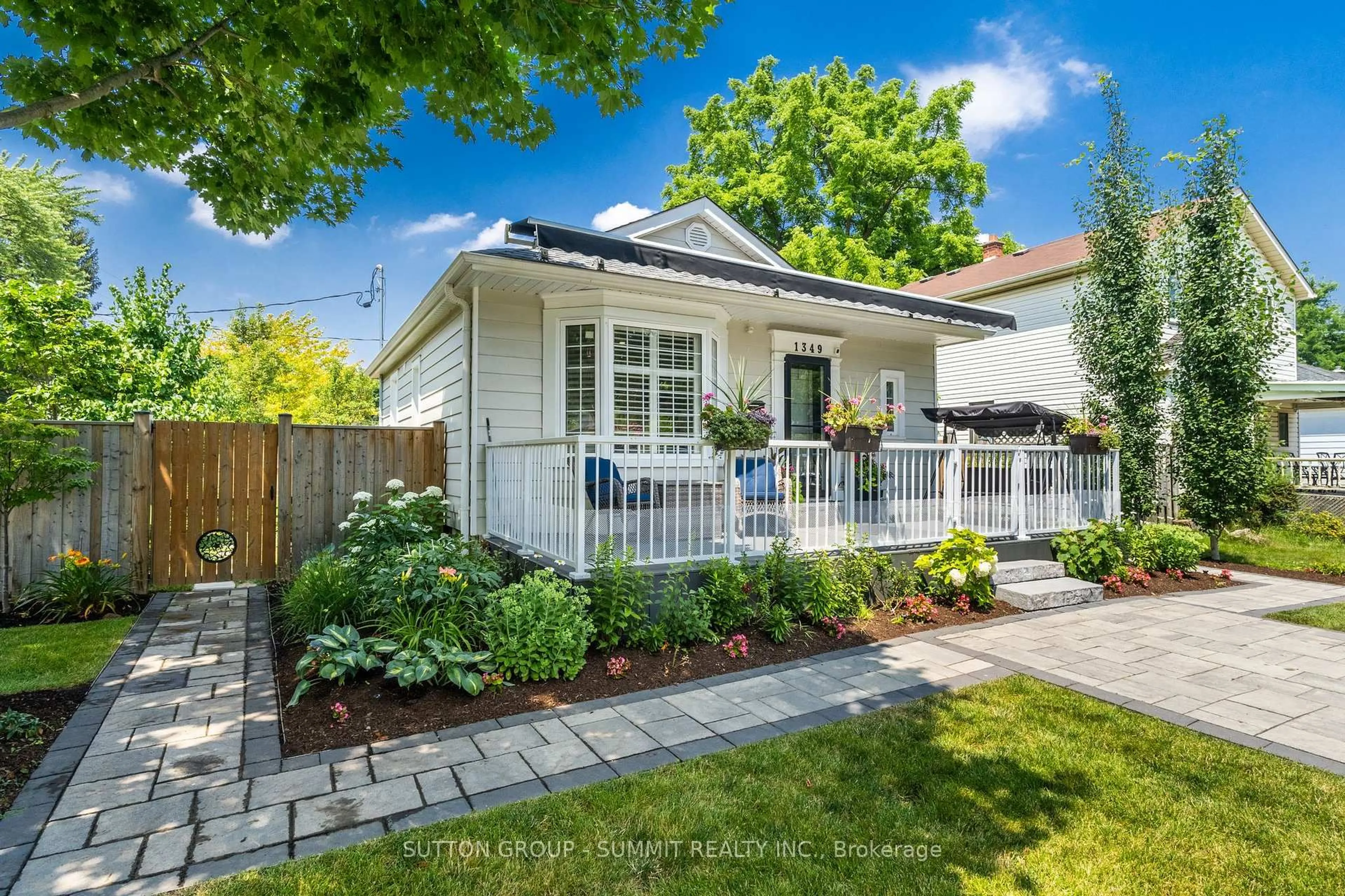 Unknown for 1349 BIRCH Ave, Burlington Ontario L7S 1J1