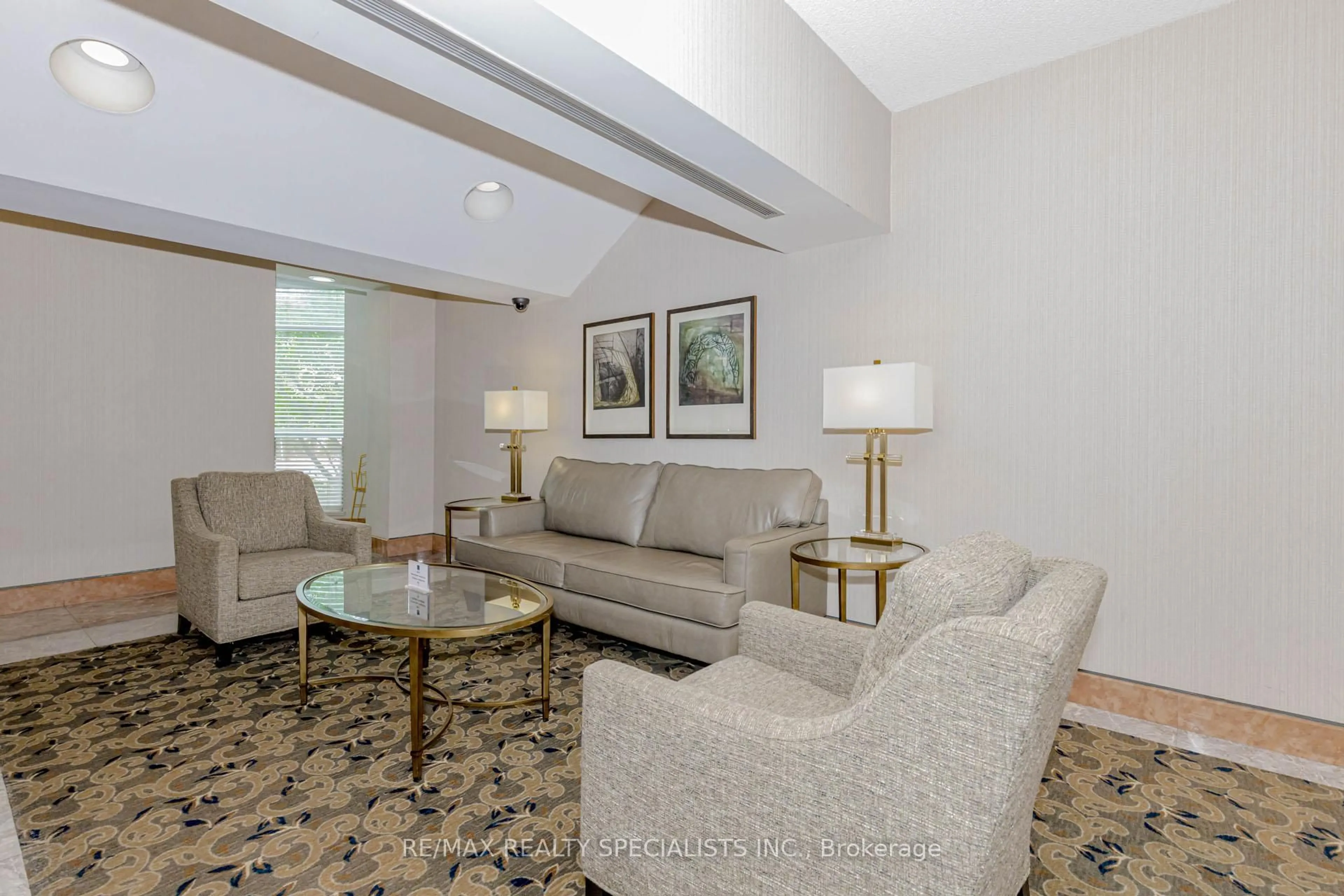 Living room with furniture, carpet floor for 2177 Burnhamthorpe Rd #1102, Mississauga Ontario L5L 5P9