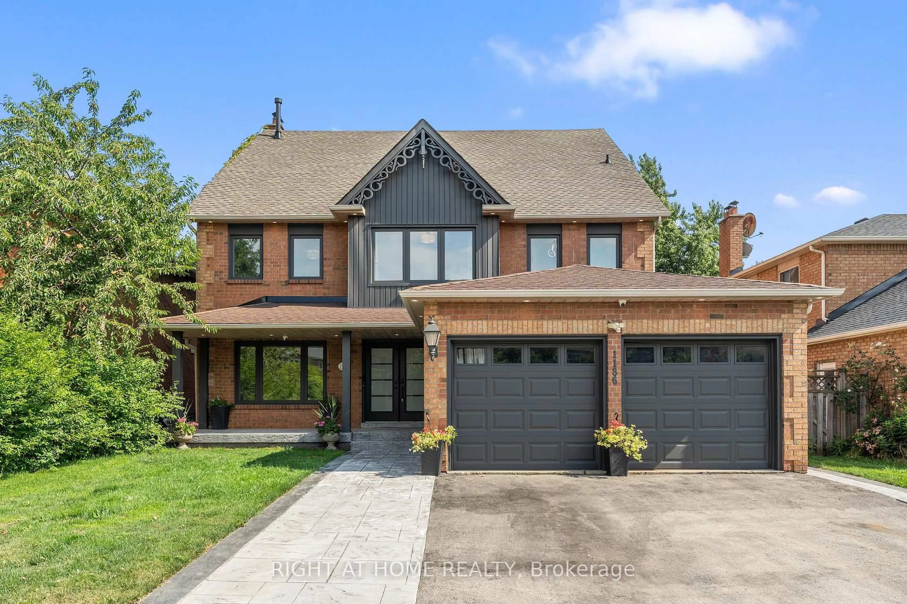 Home with brick exterior material, street for 1186 Glenashton Dr, Oakville Ontario L6H 5L7