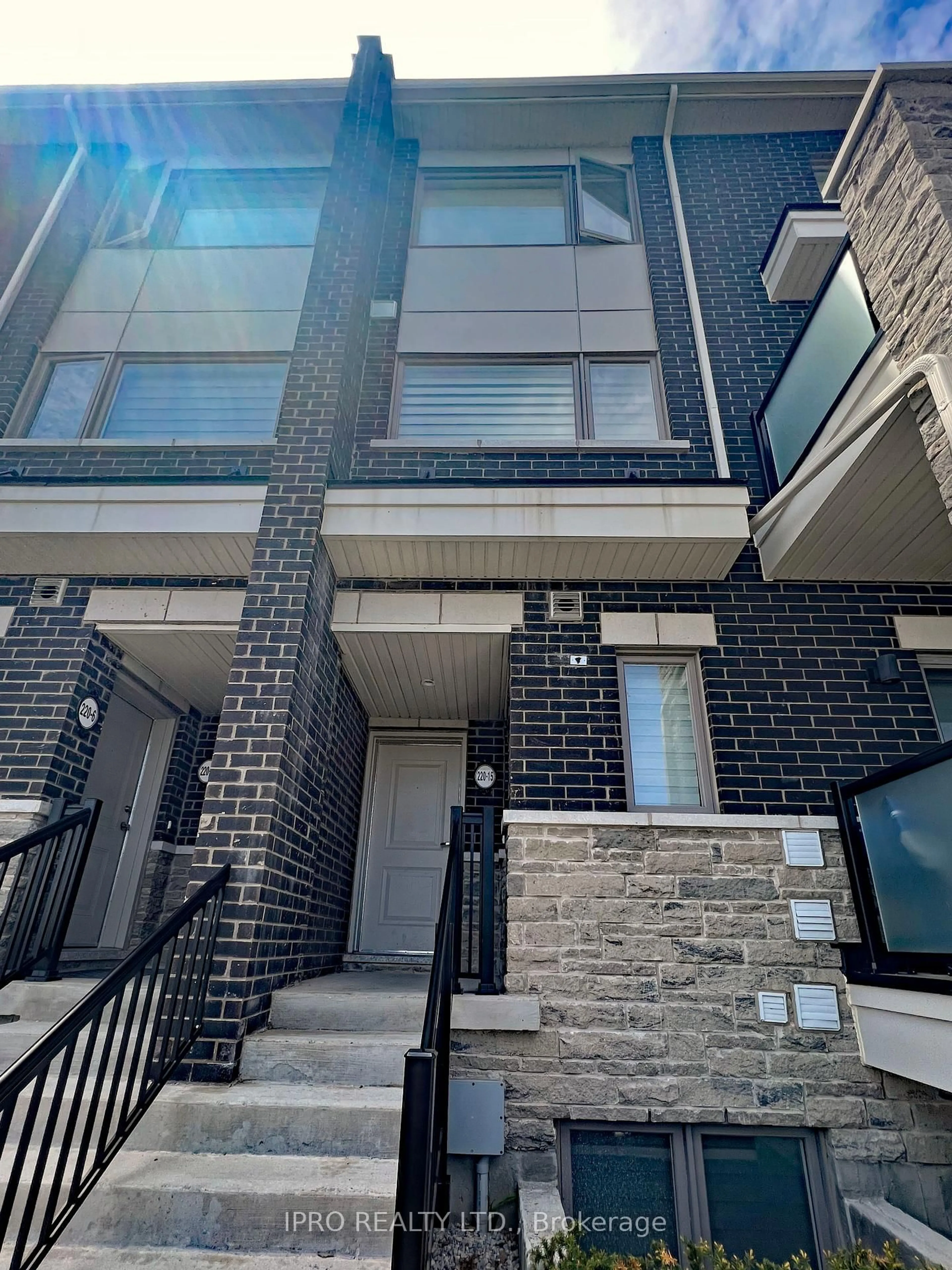 Home with brick exterior material, street for 220 Lagerfeld Dr #15, Brampton Ontario L7A 5H1