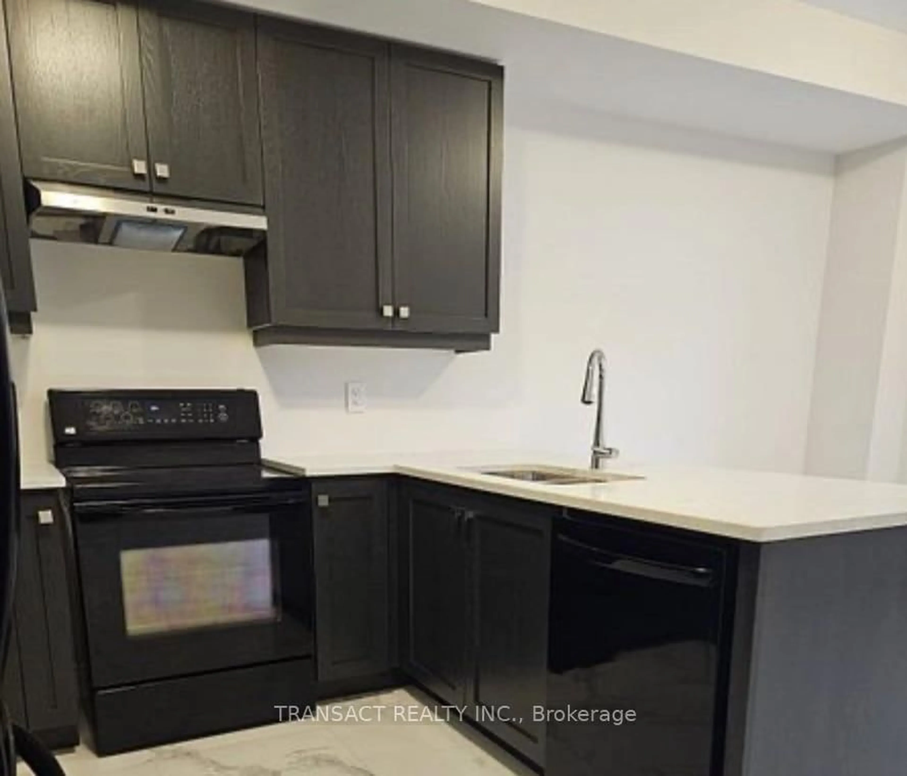Standard kitchen, unknown for 389 Inspire Blvd, Brampton Ontario L6R 4E4