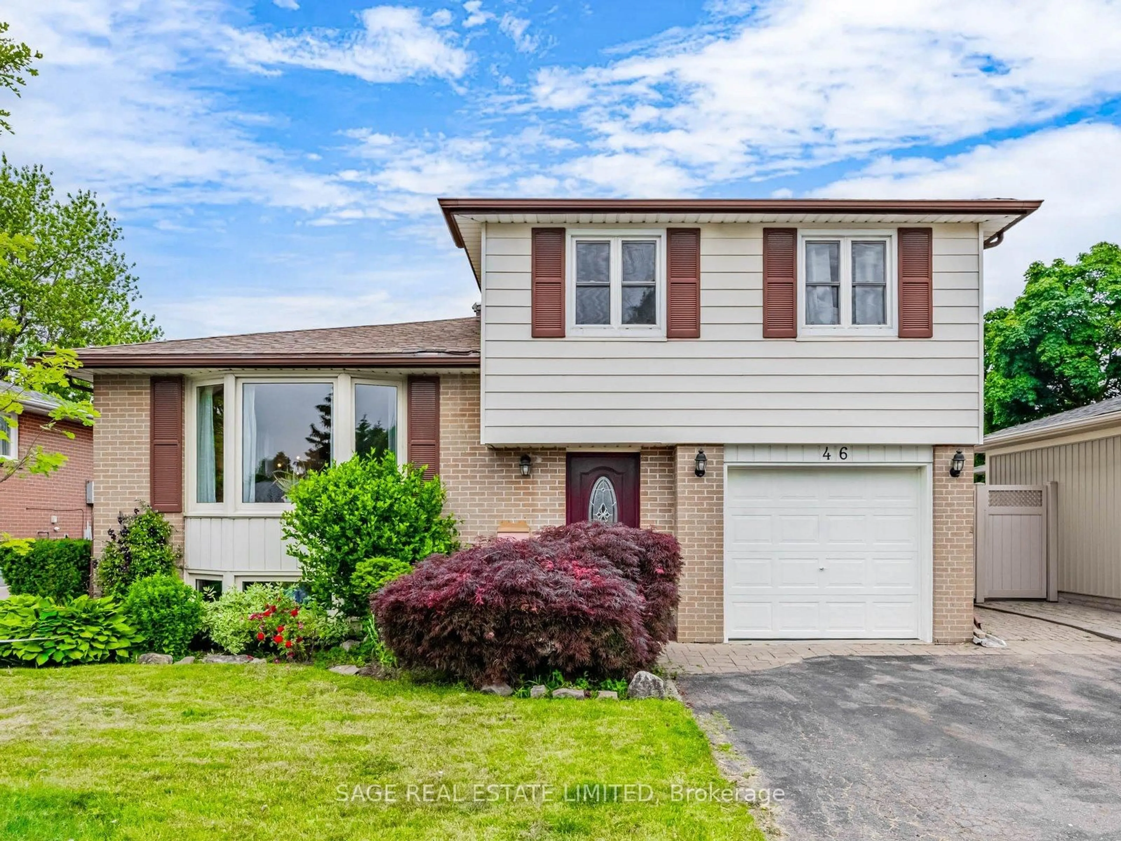 Home with vinyl exterior material, street for 46 Watson Cres, Brampton Ontario L6W 1E7