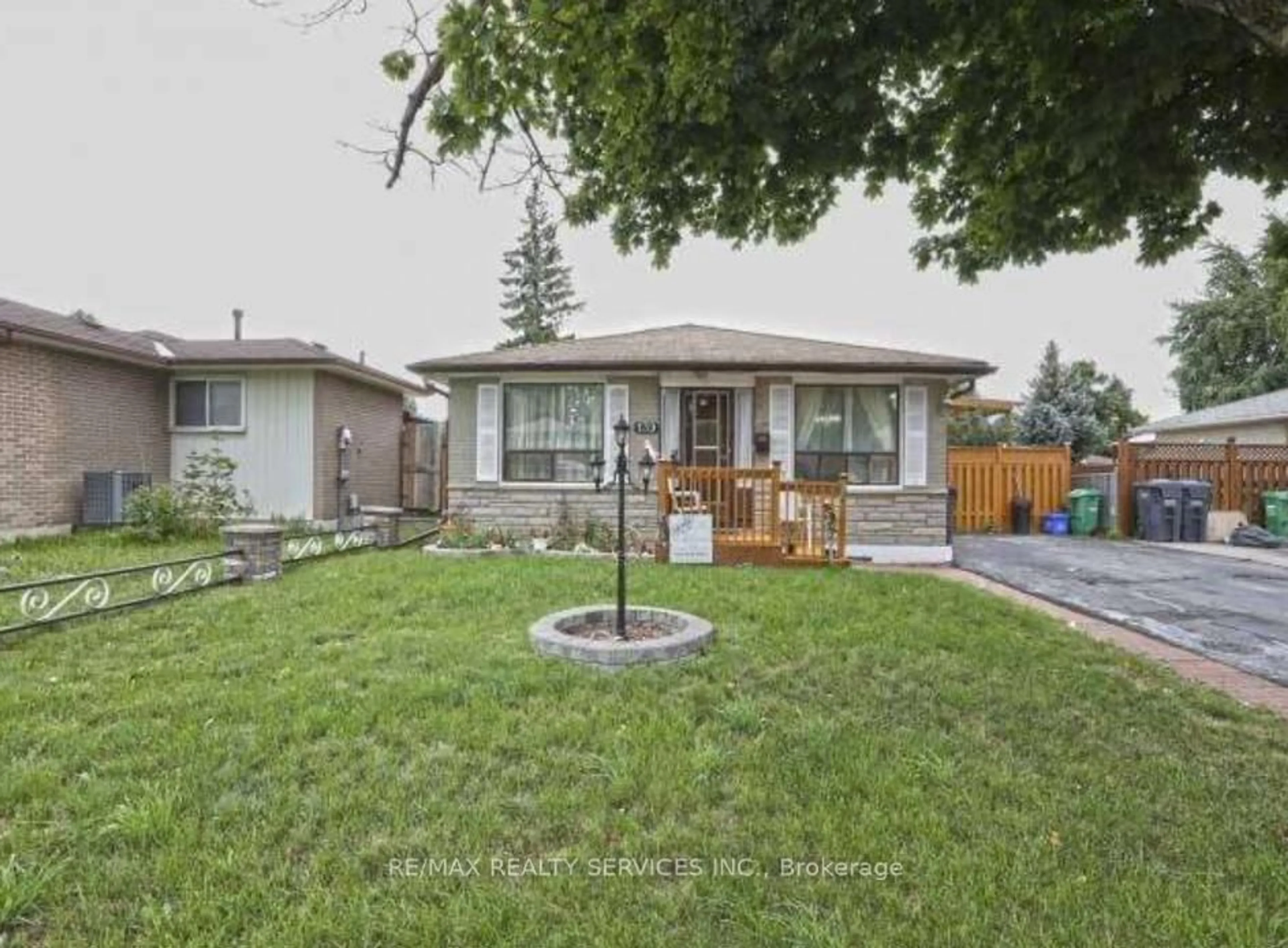 Unknown for 139 Rutherford Rd, Brampton Ontario L6V 2J4
