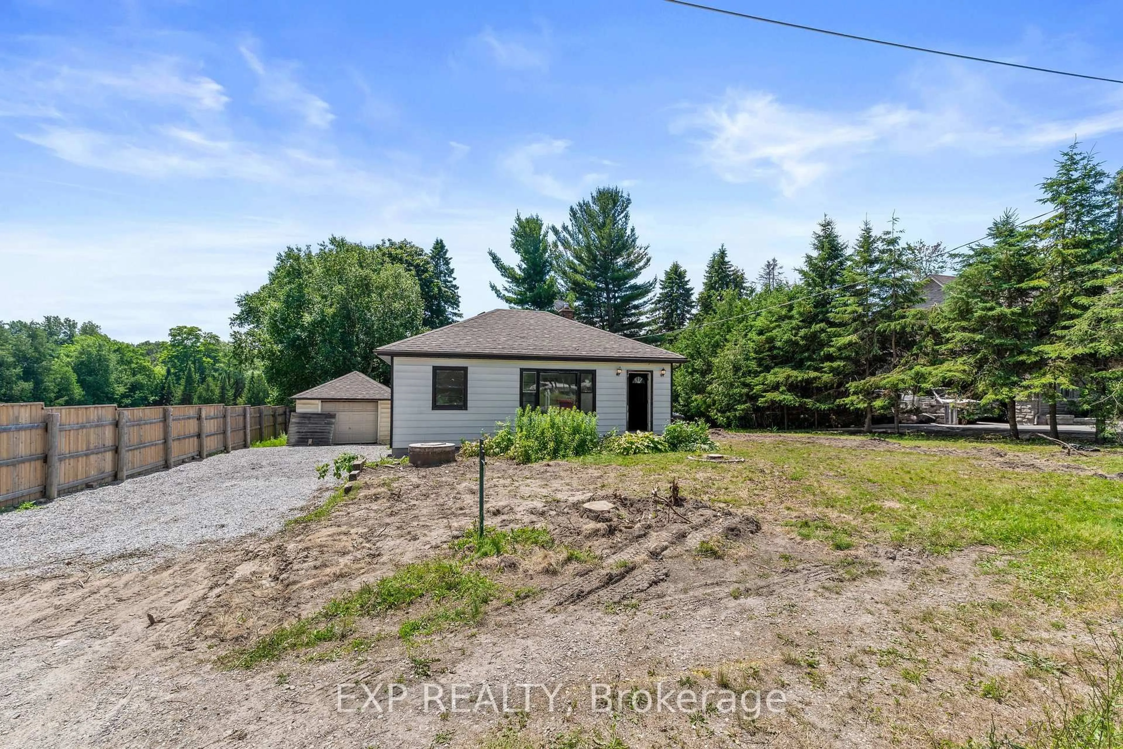 A pic from outside/outdoor area/front of a property/back of a property/a pic from drone, unknown for 16218 Airport Rd, Caledon Ontario L0N 1E0