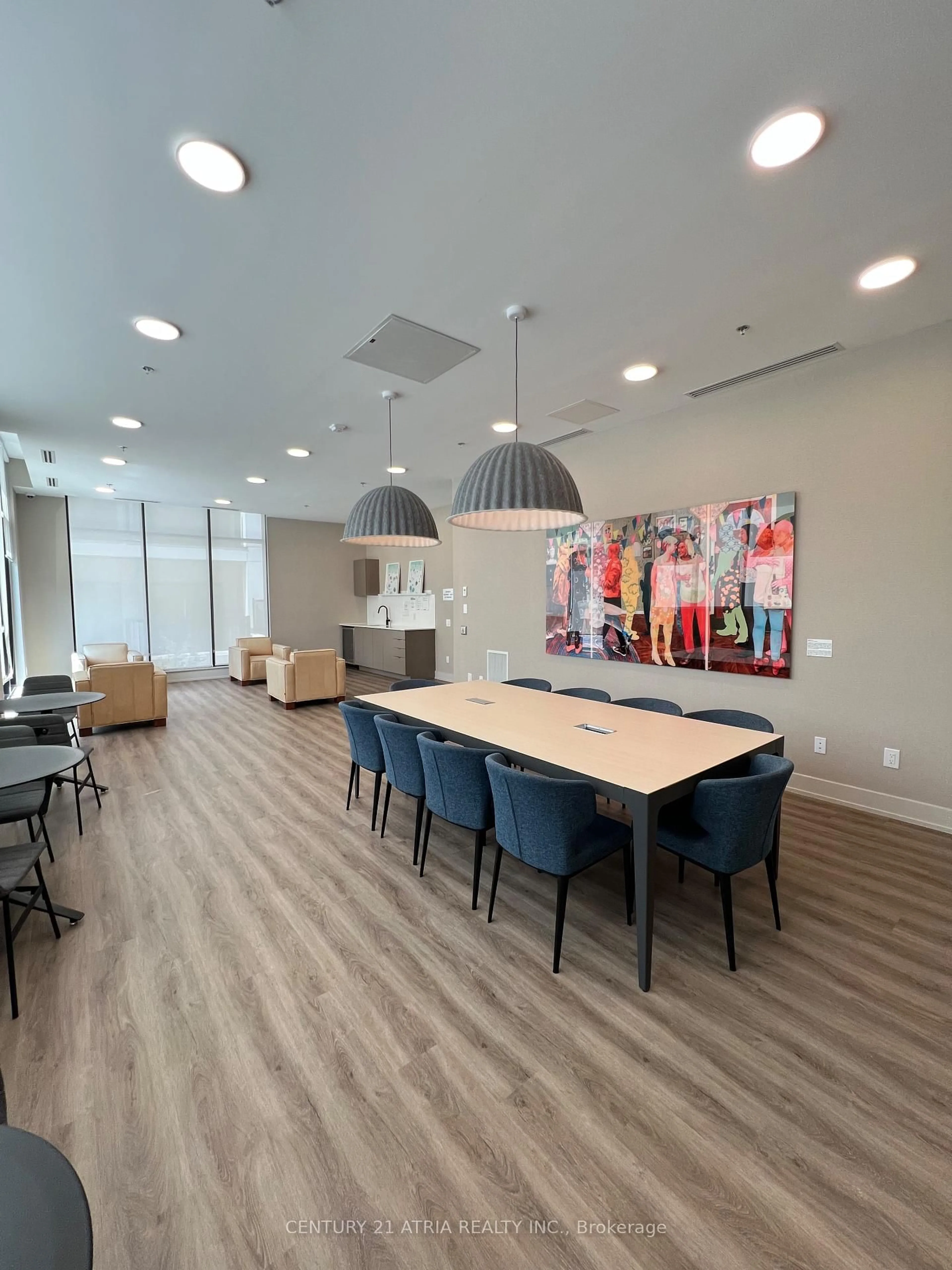 A pic of a room for 135 Canon Jackson Dr #302, Toronto Ontario M6M 0C3