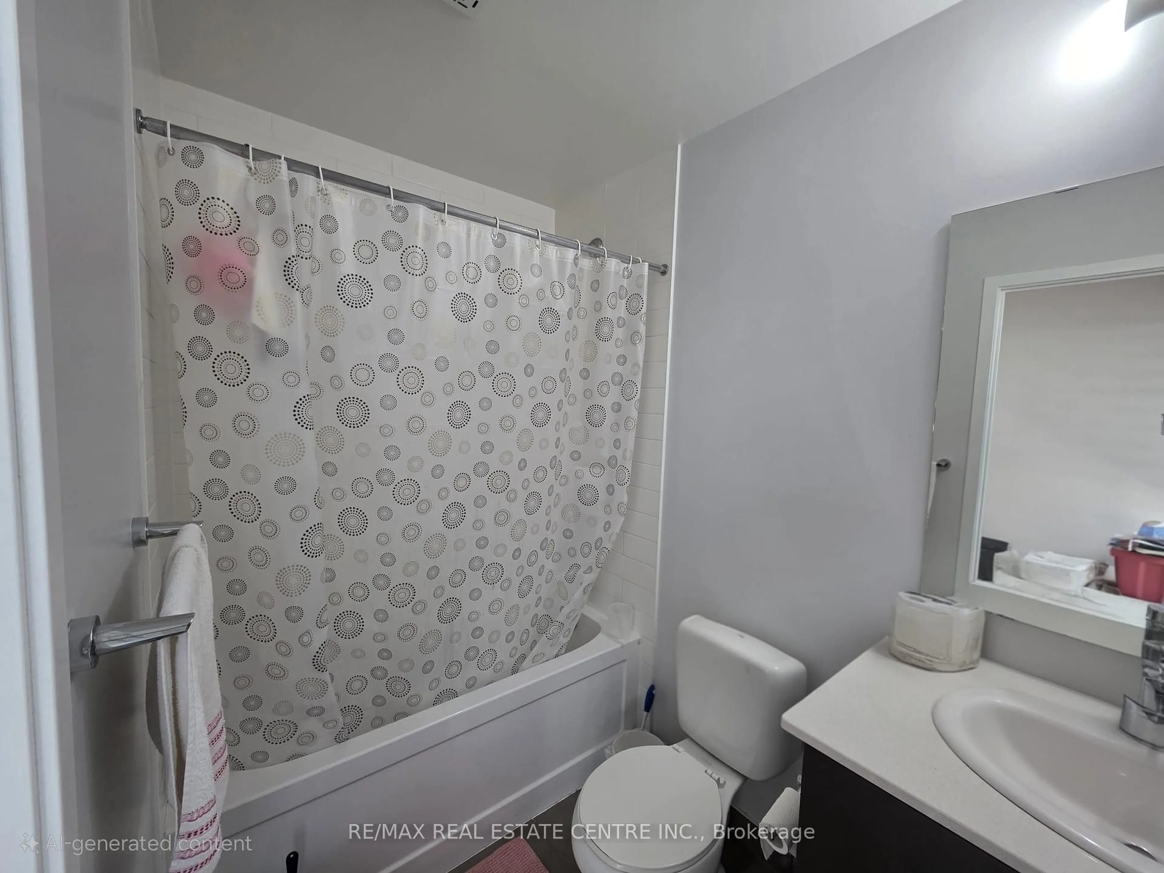 Standard bathroom, unknown for 360 Square One Dr #1311, Mississauga Ontario L5B 0G7